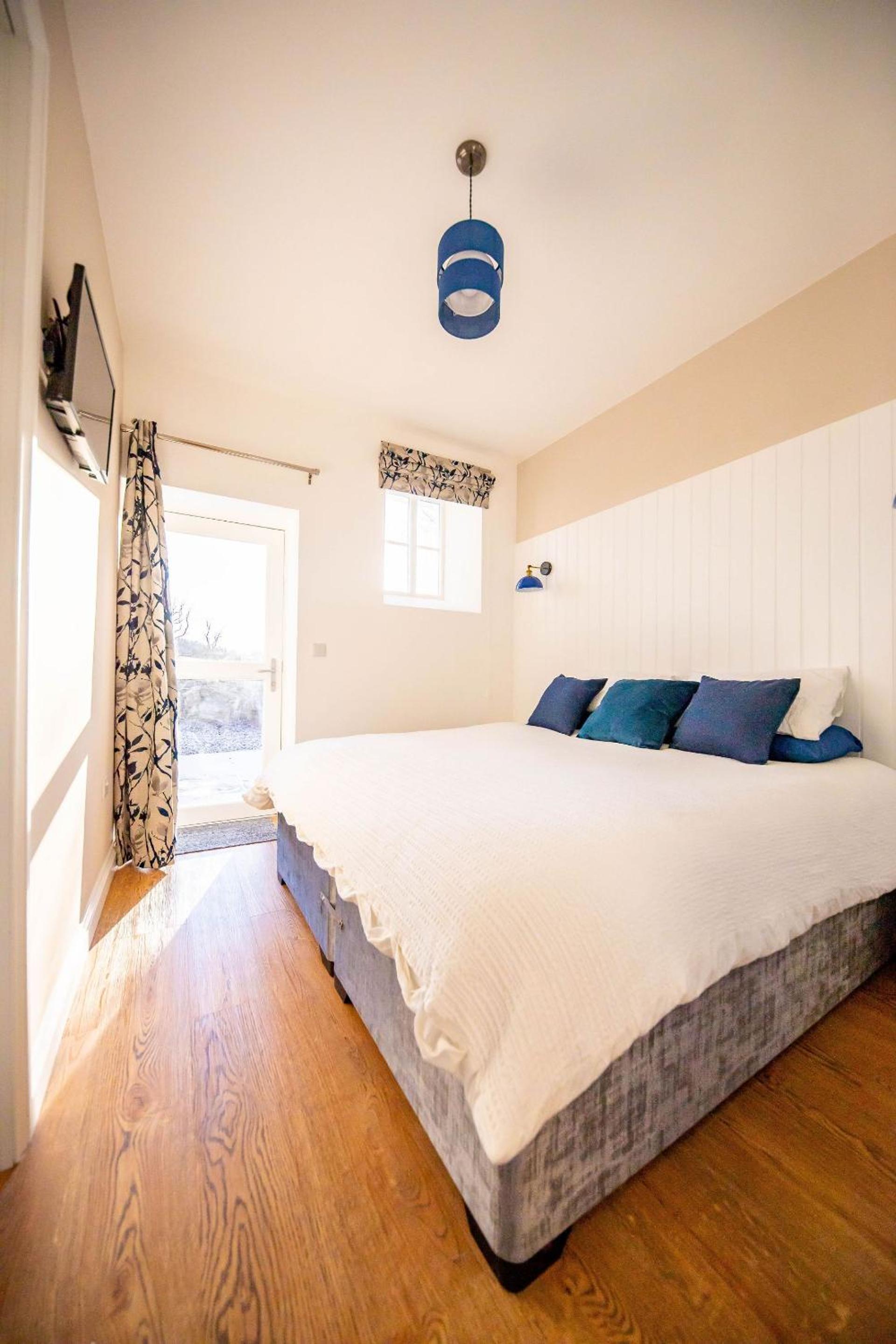The Kennelman 2 bedroom option view 3