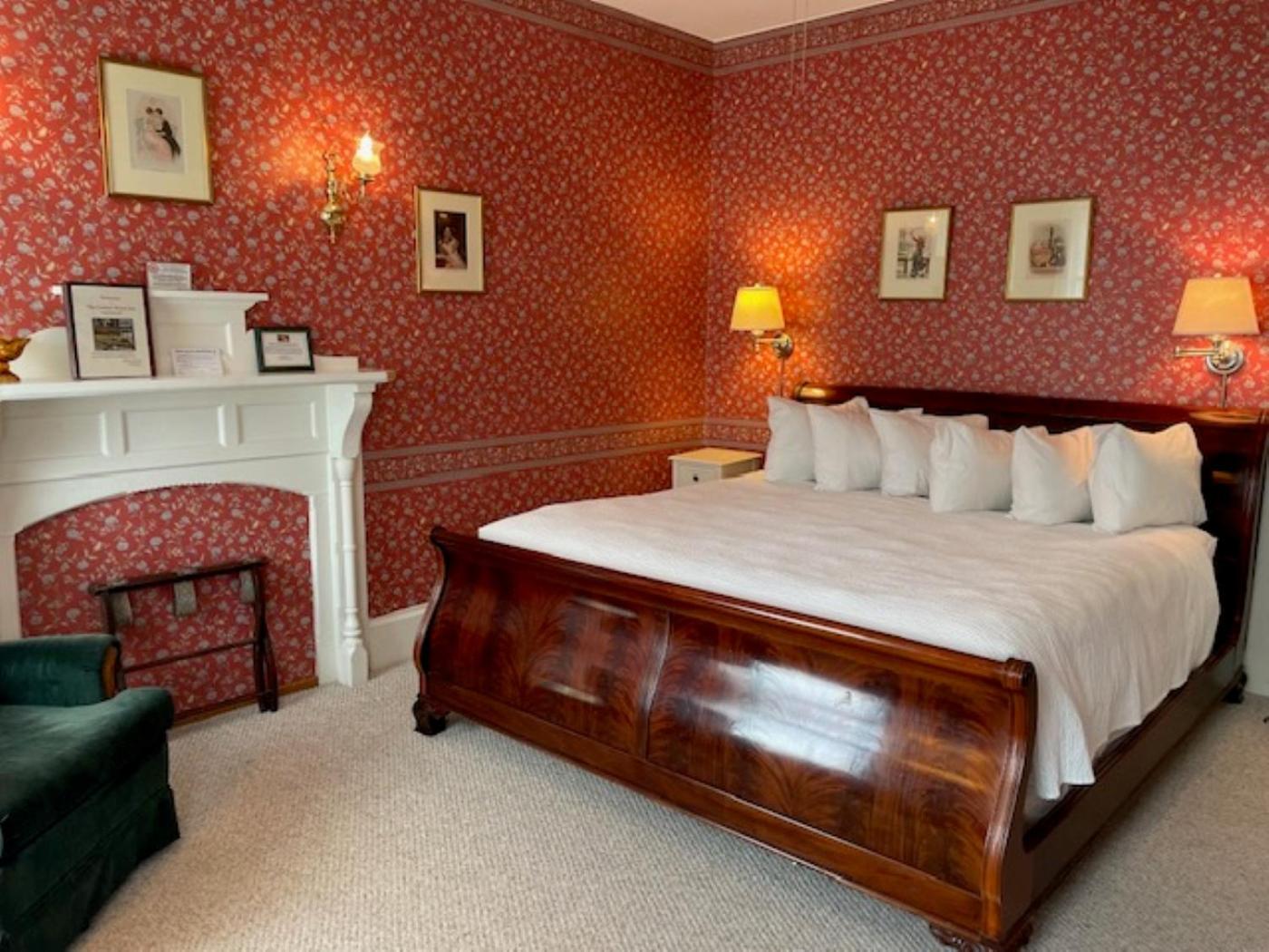 Central House Inn