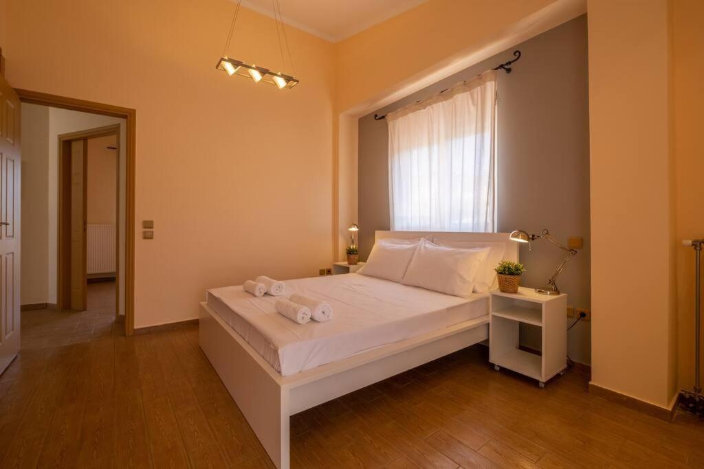 Phoceus Poolfront Grande Villa