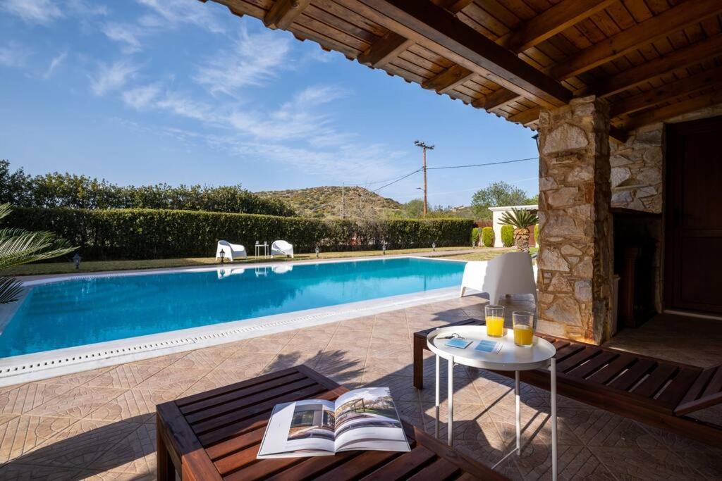 Phoceus Poolfront Grande Villa