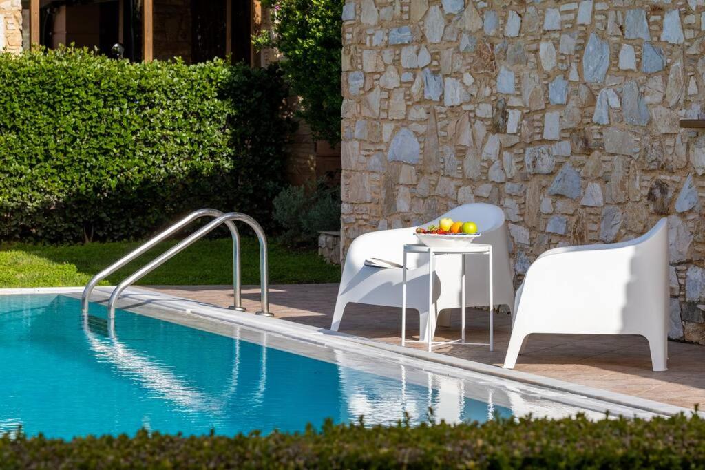 Phoceus Poolfront Grande Villa