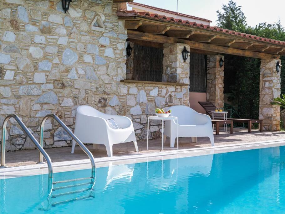 Phoceus Poolfront Grande Villa