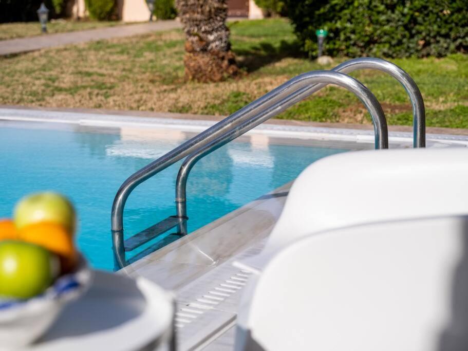 Phoceus Poolfront Grande Villa