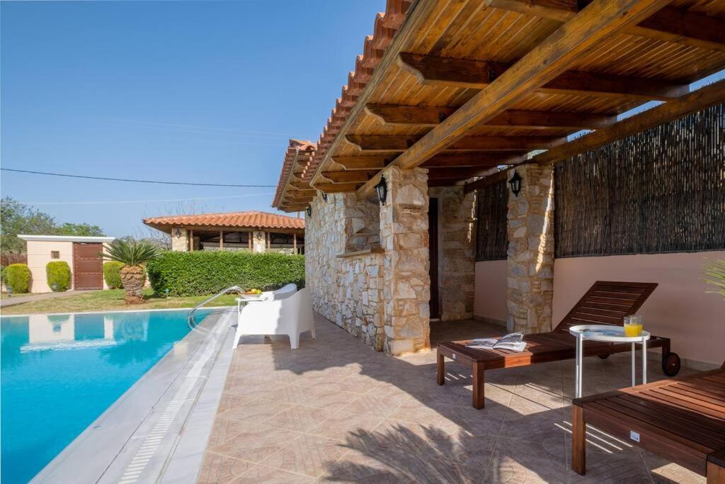 Phoceus Poolfront Grande Villa