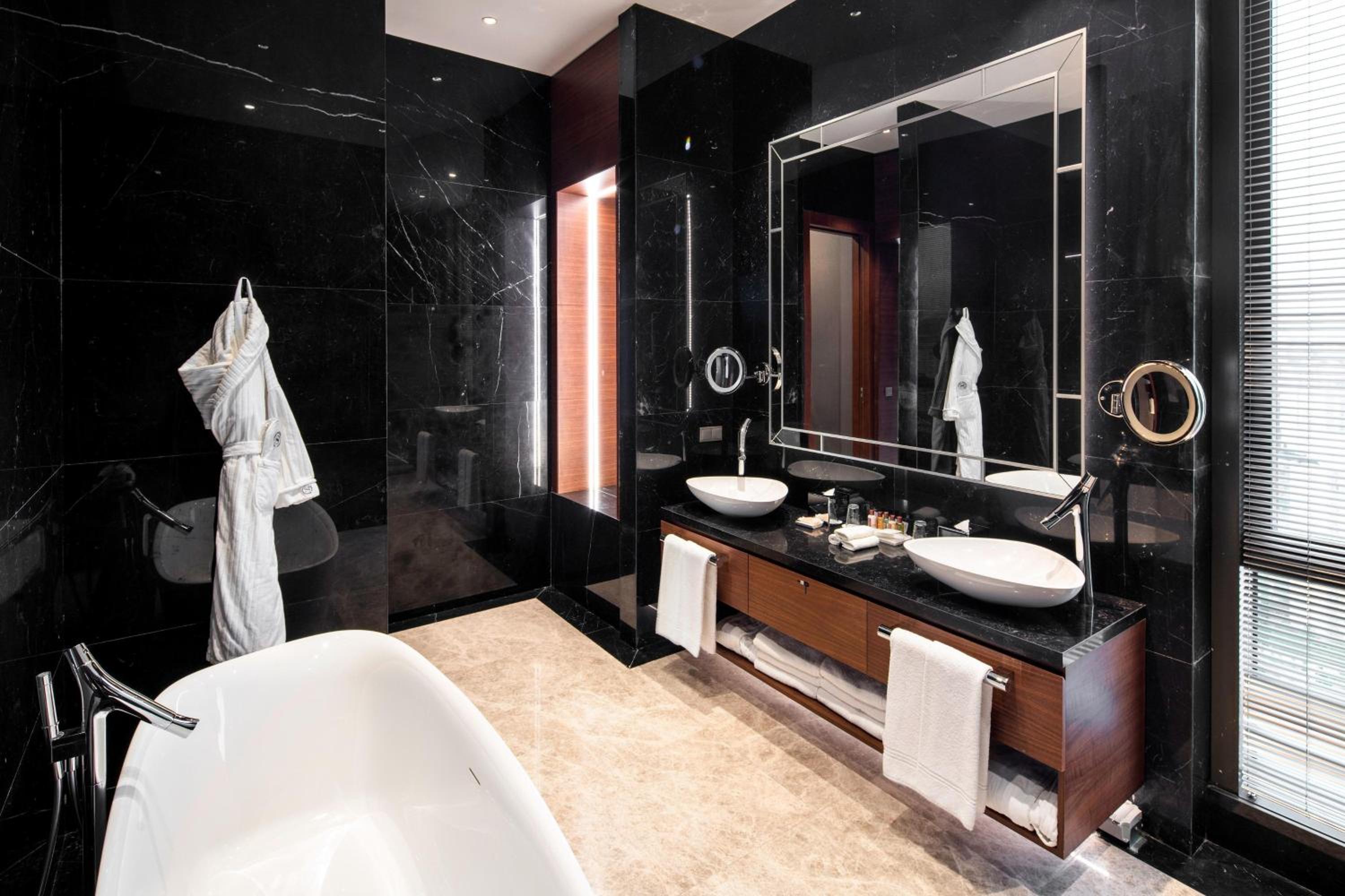 Sheraton Grand İstanbul Atasehir - Image 60