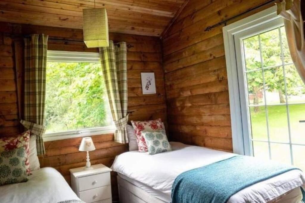 Grouse Lodge