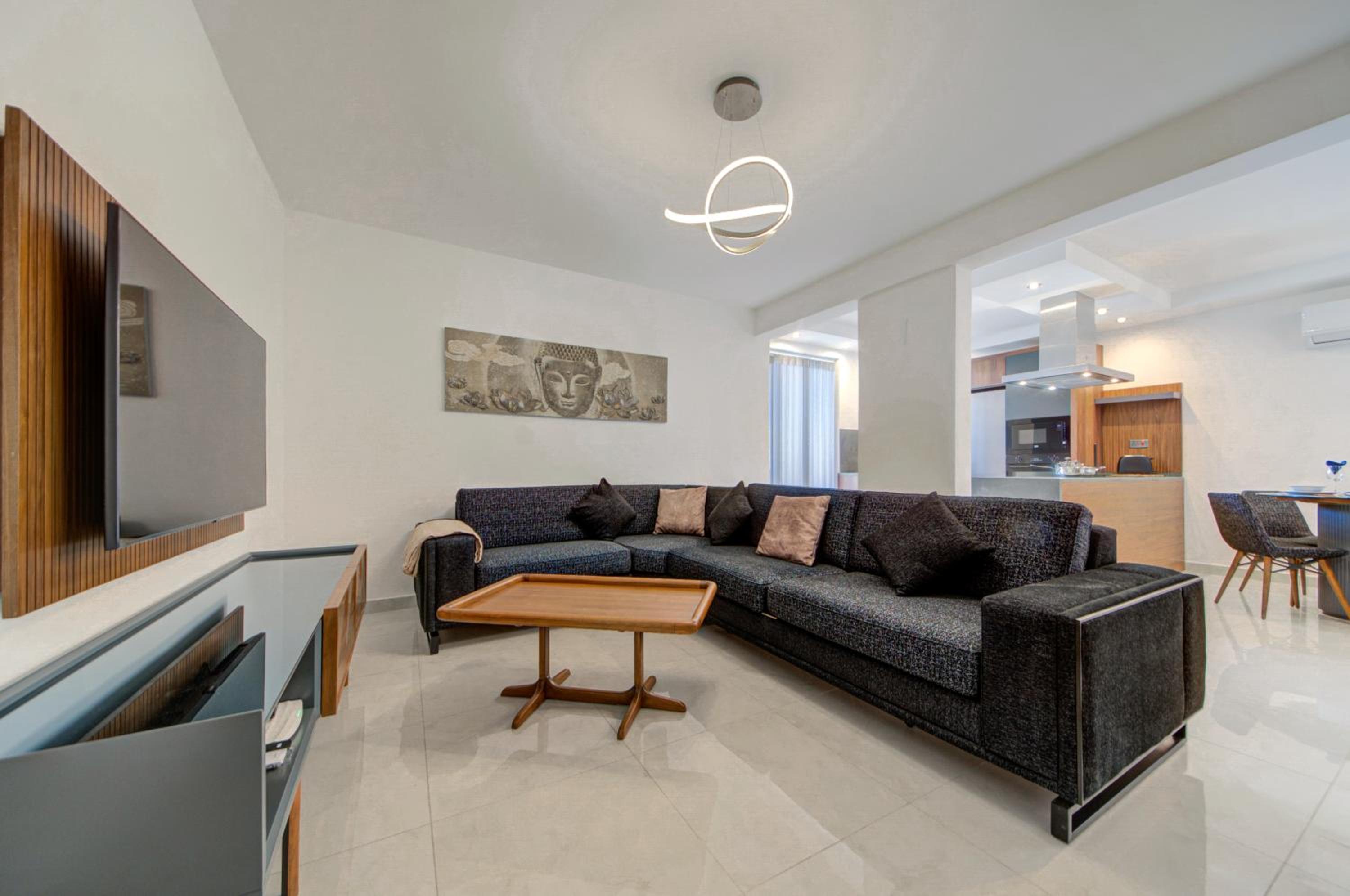 Central Apartments photo 5