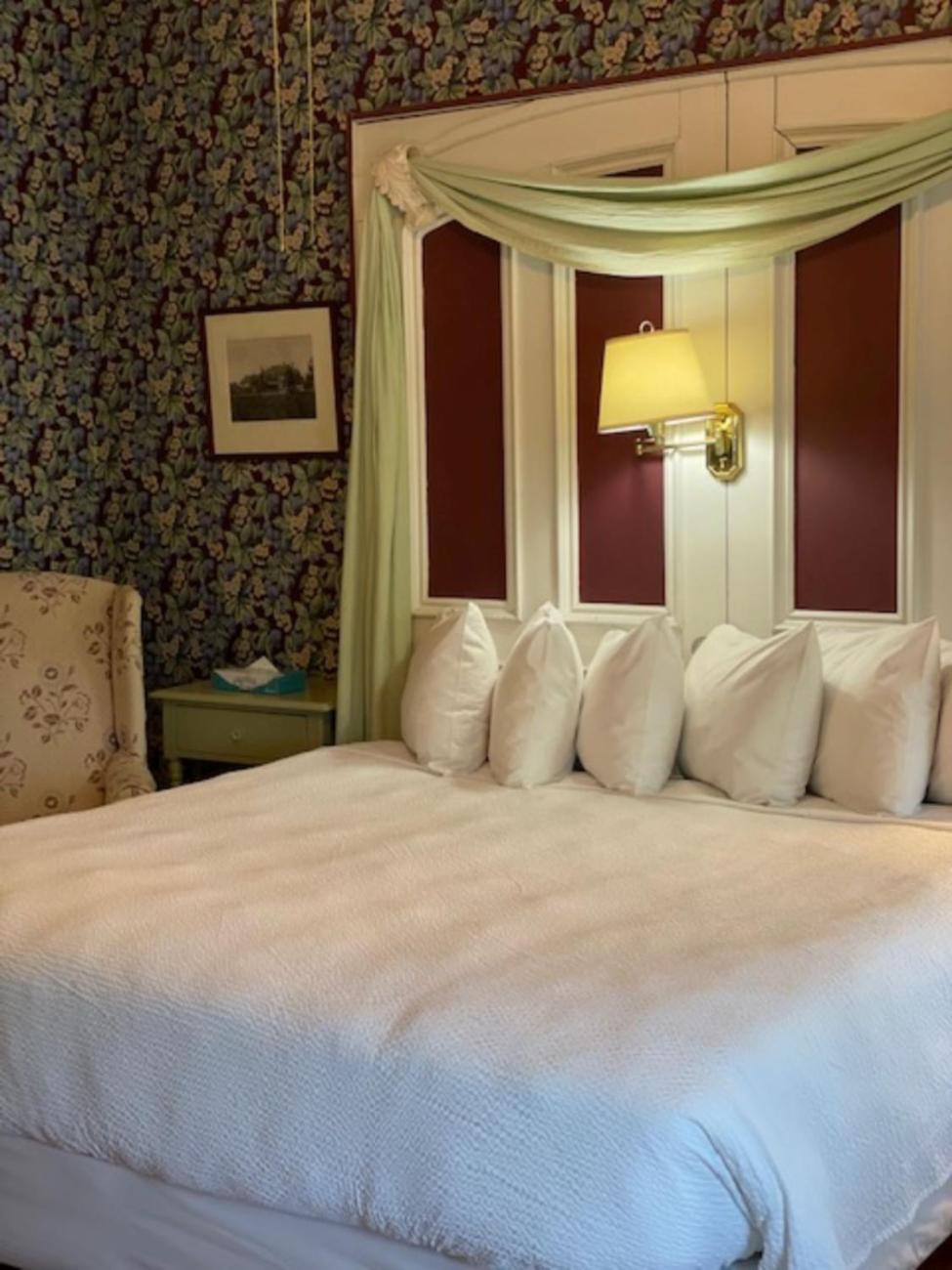 Central House Inn