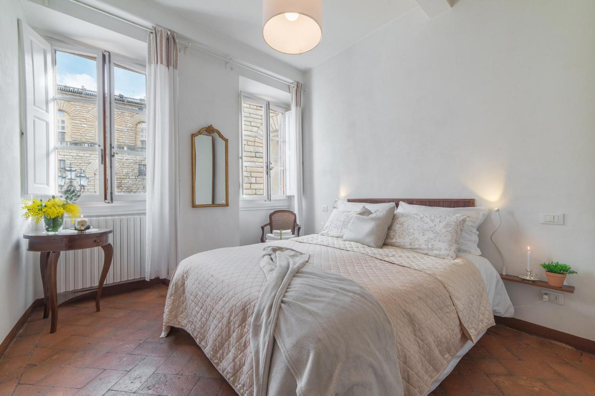 Pitti - Flo Apartments charme su Piazza Pitti