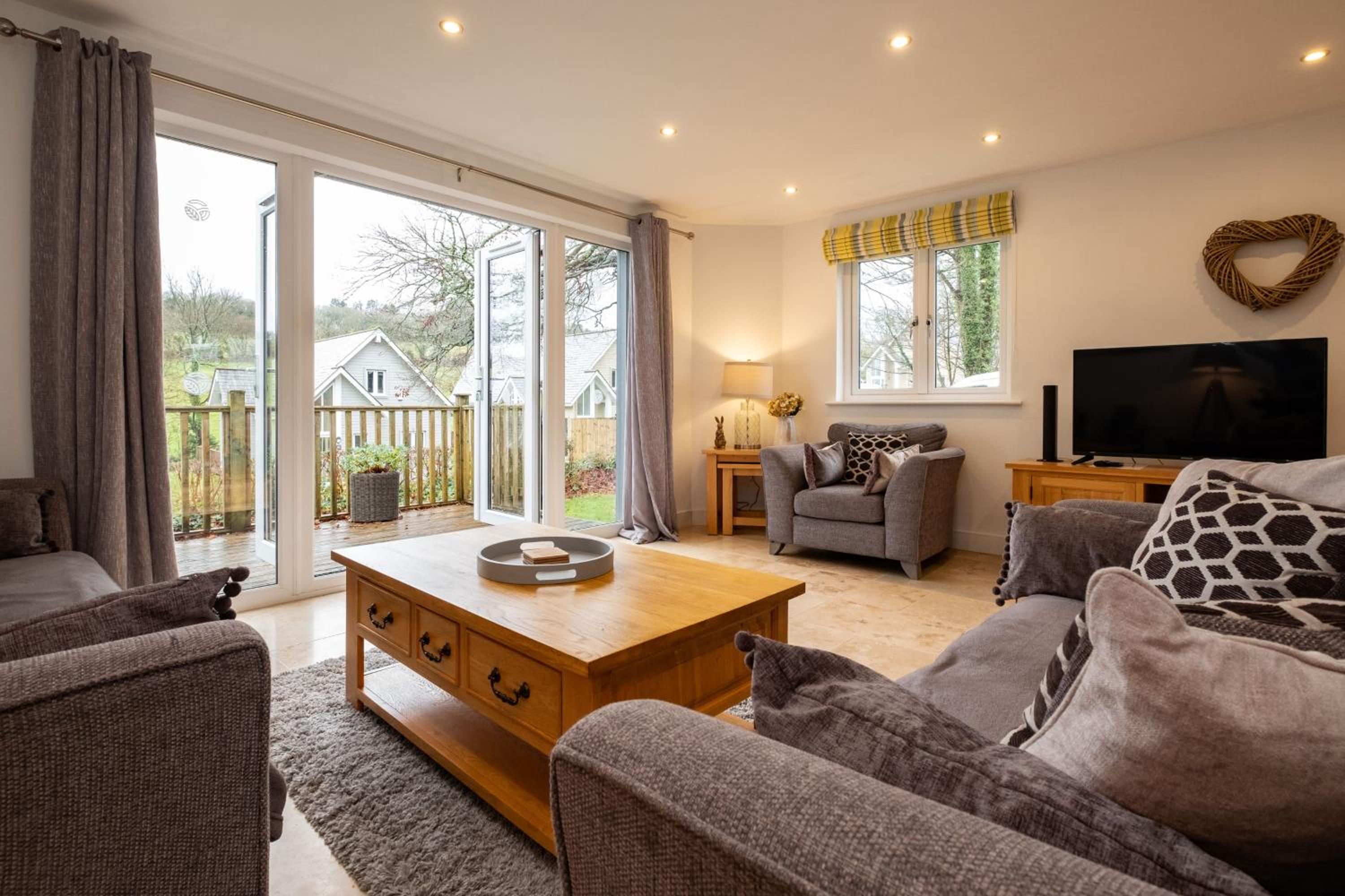 Trewhiddle Retreat V24 by Together Travel - Luxury 4-Bedroom Villa