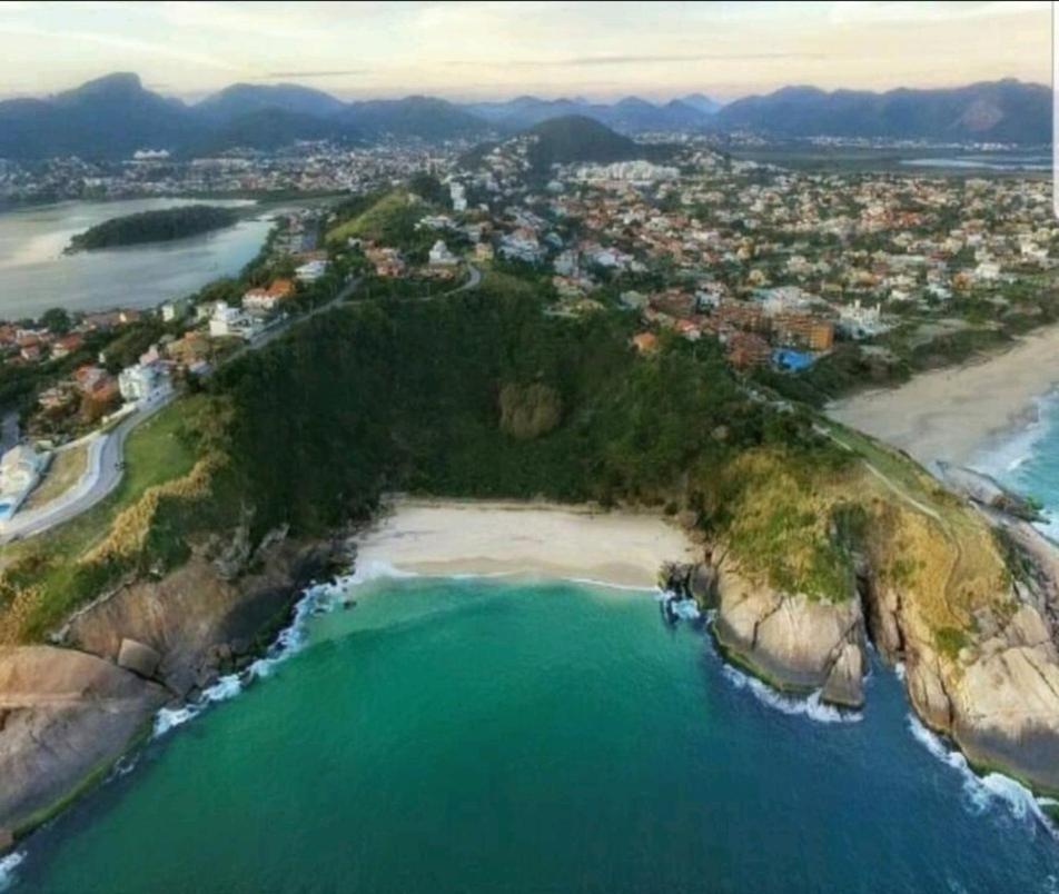 Apart Hotel Alecrim Praia de Camboinhas com Marina pe na areia