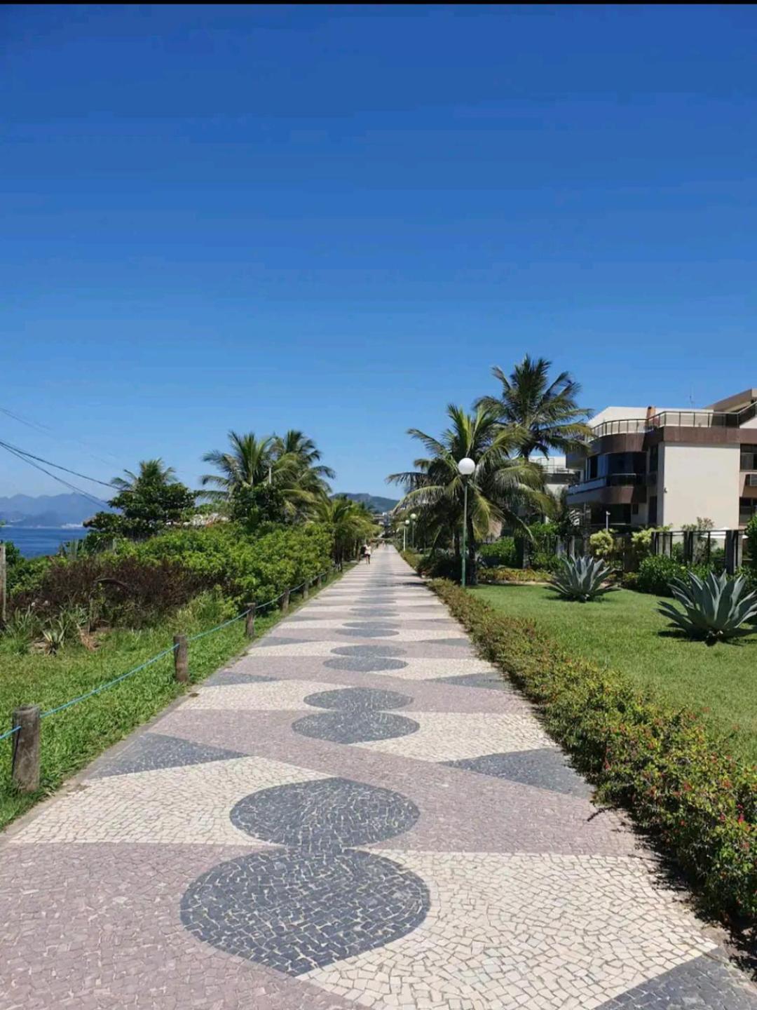 Apart Hotel Alecrim Praia de Camboinhas com Marina pe na areia