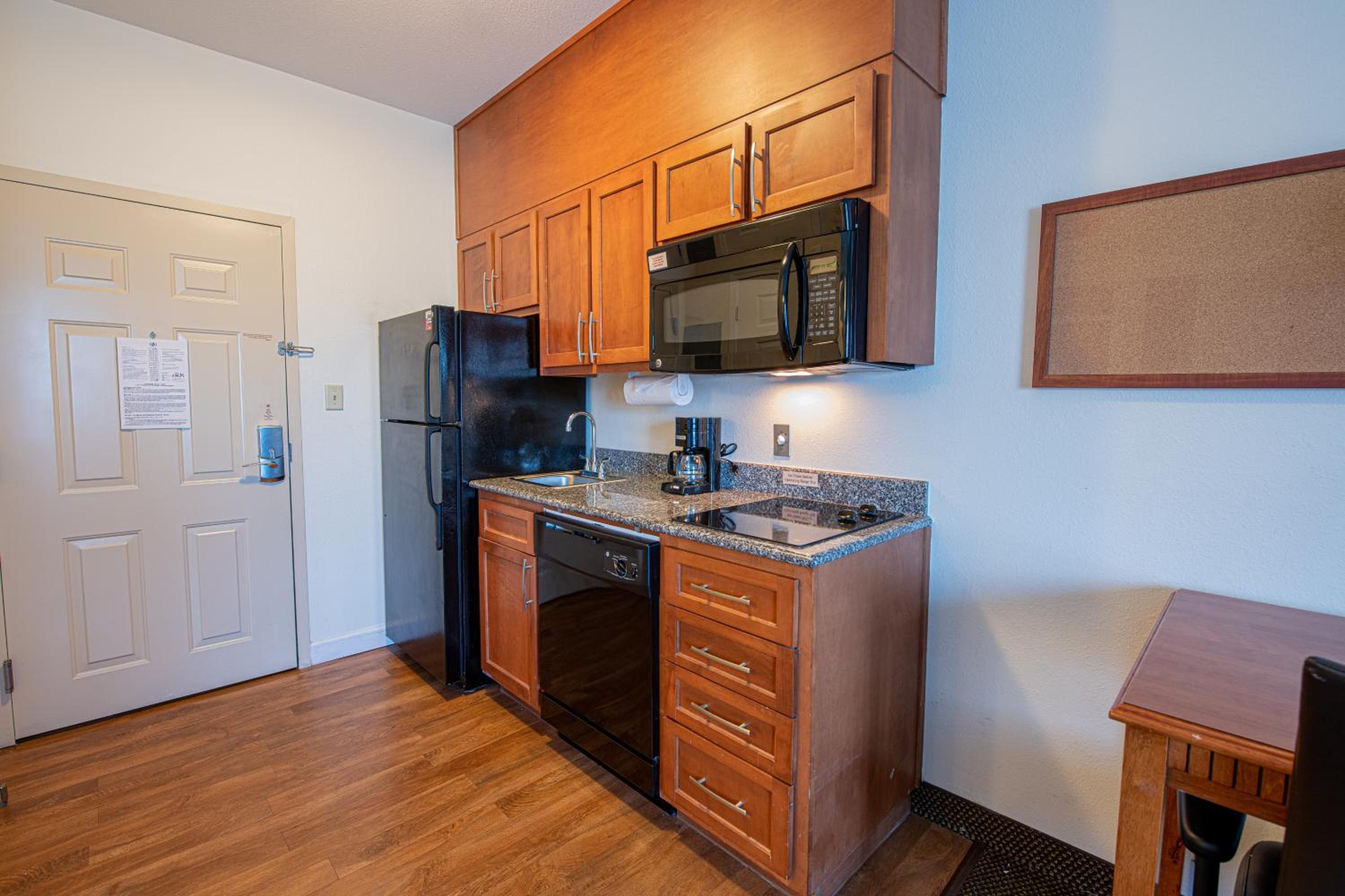 Candlewood Suites New Iberia by IHG view 5