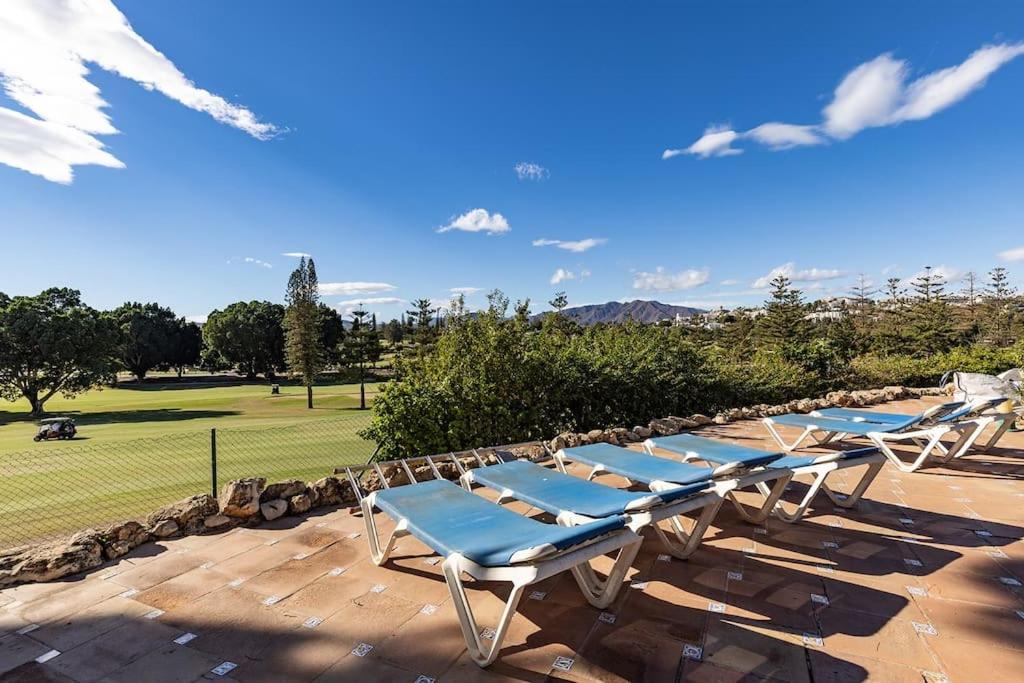 Stylish Penthouse Duplex at Matchroom Country Club