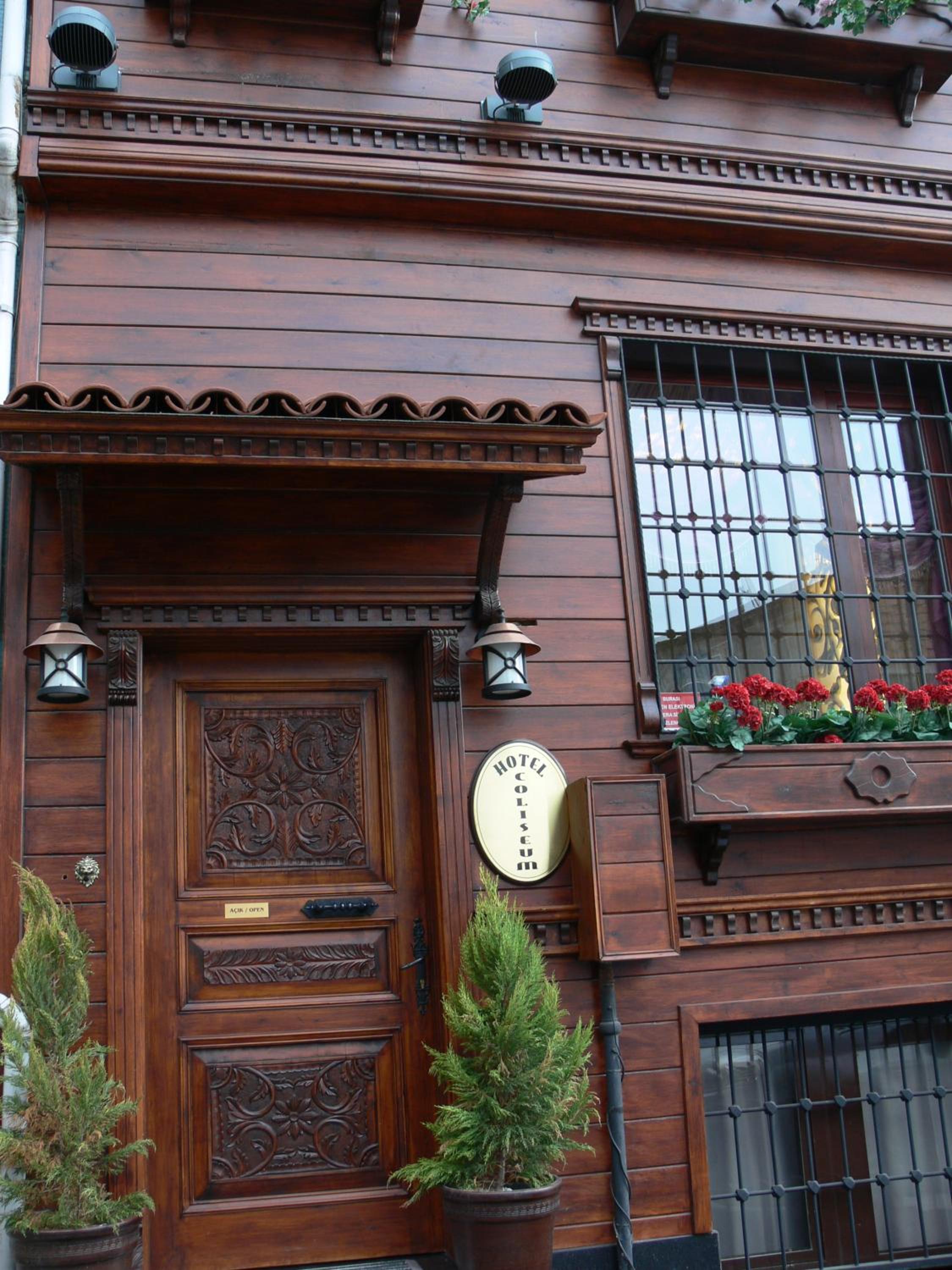 Coliseum Otel - Image 49