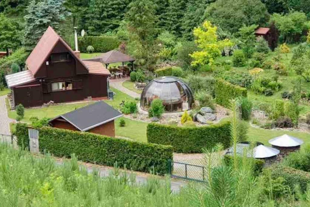 Charming cottage KLARA with Sauna, Nature&Privacy near Prague
