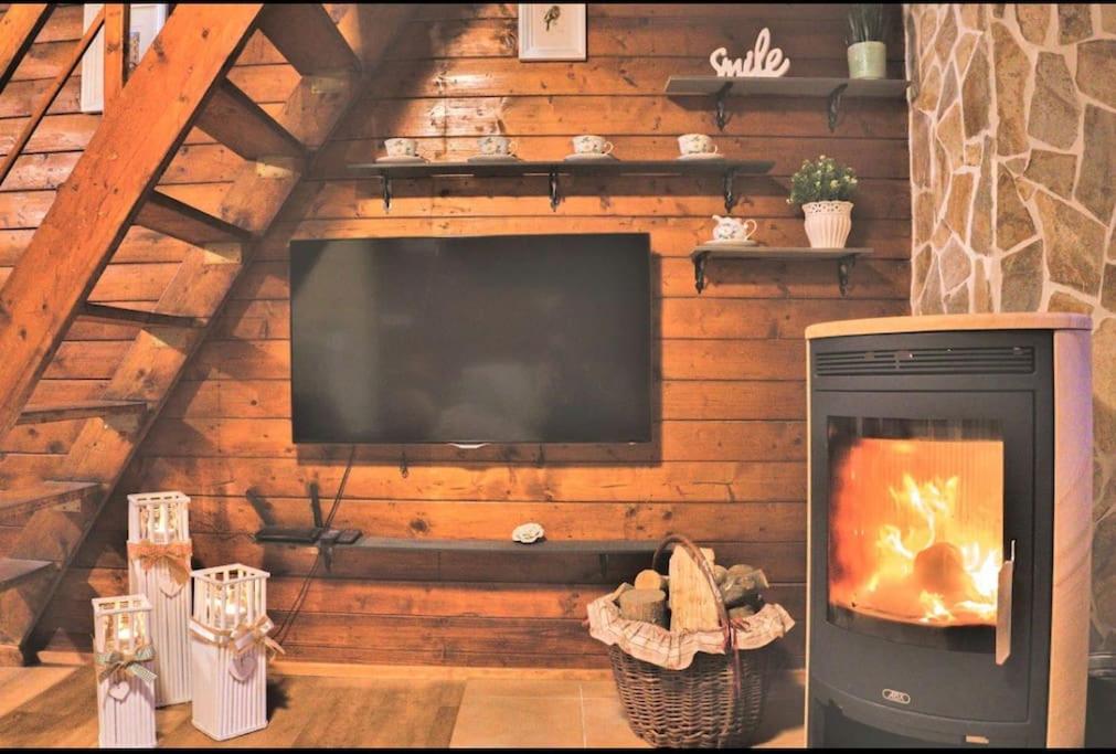 Charming cottage KLARA with Sauna, Nature&Privacy near Prague