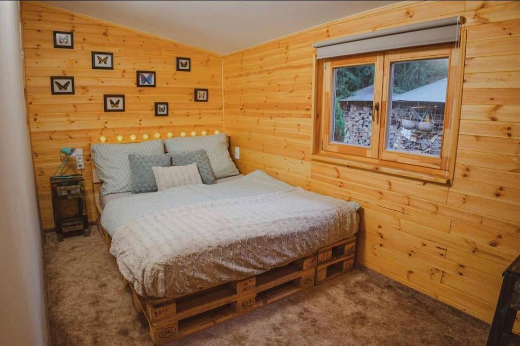 Charming cottage KLARA with Sauna, Nature&Privacy near Prague