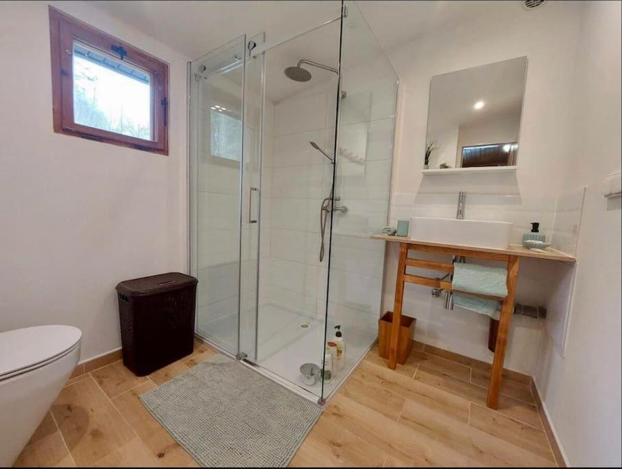 Charming cottage KLARA with Sauna, Nature&Privacy near Prague