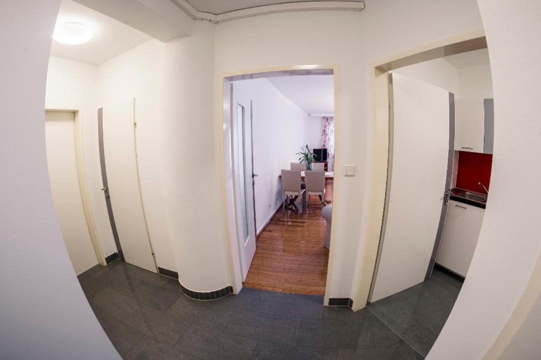 Apartment Grazbachgasse - gratis Tiefgaragenplatz