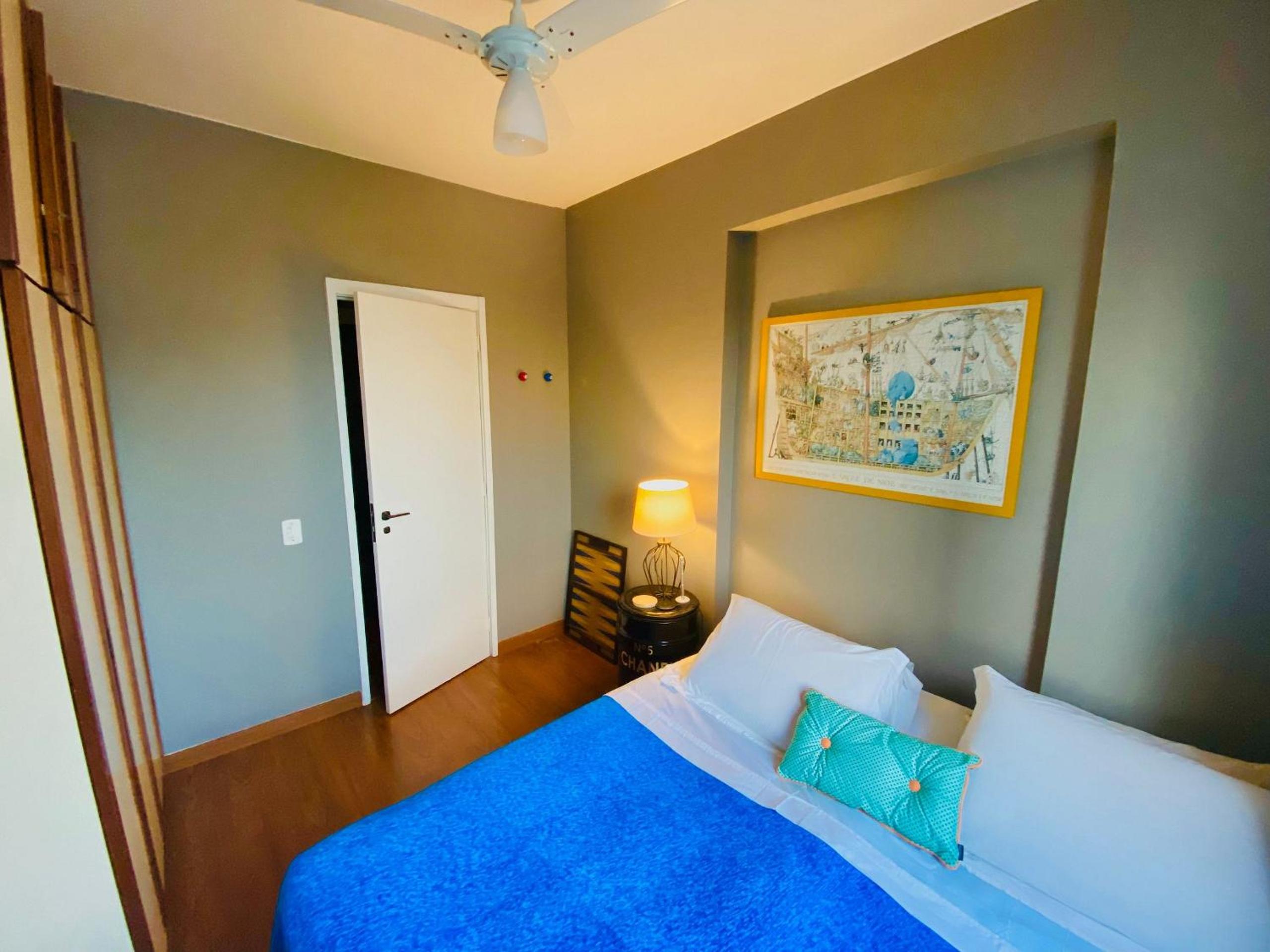 Leblon Flat Service 2 Bedrooms Sea View
