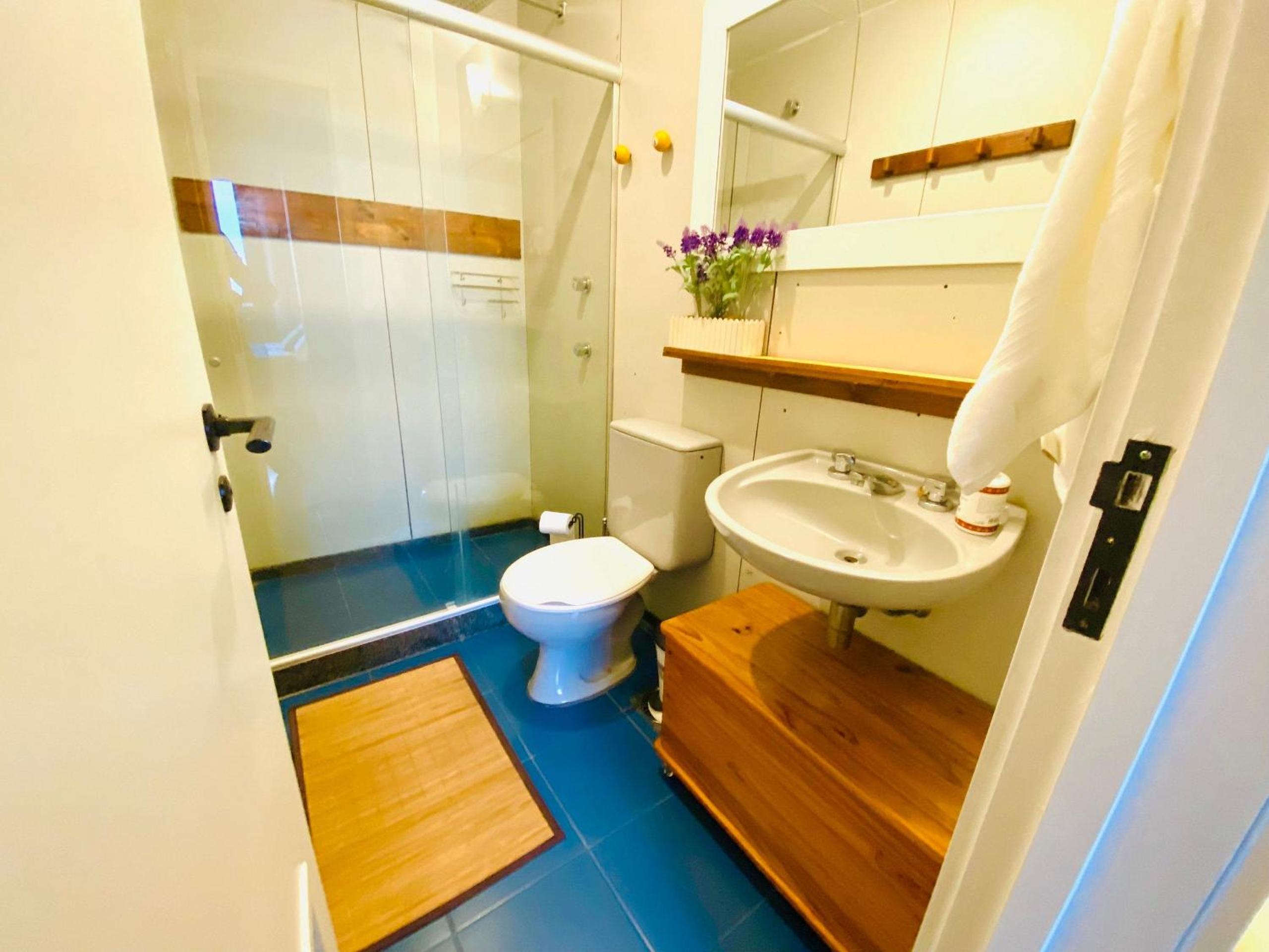 Leblon Flat Service 2 Bedrooms Sea View