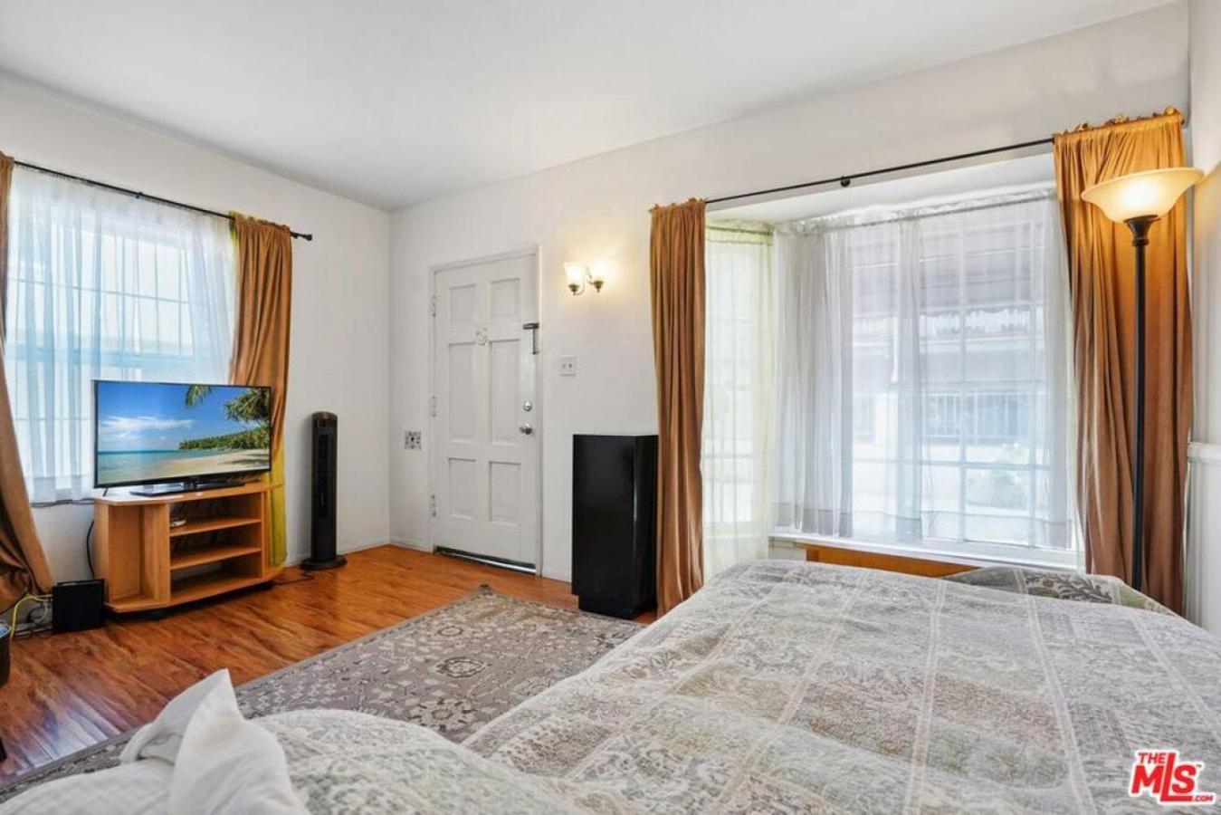 Lovely Studio Apartment located in Santa Monica B — Los Angeles photo 2