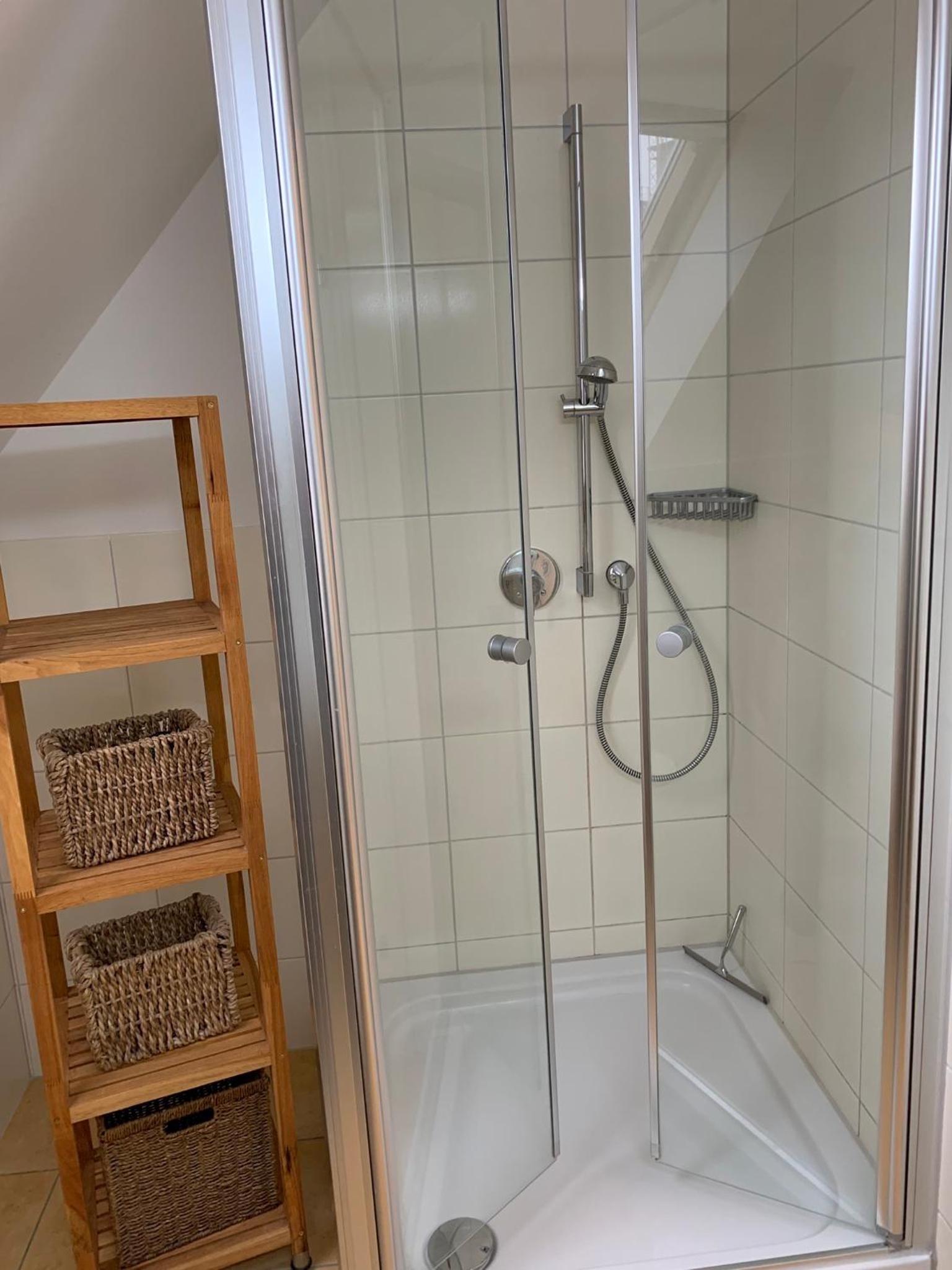 Fischerhus mit Boot,Sauna und Kamin je Seite