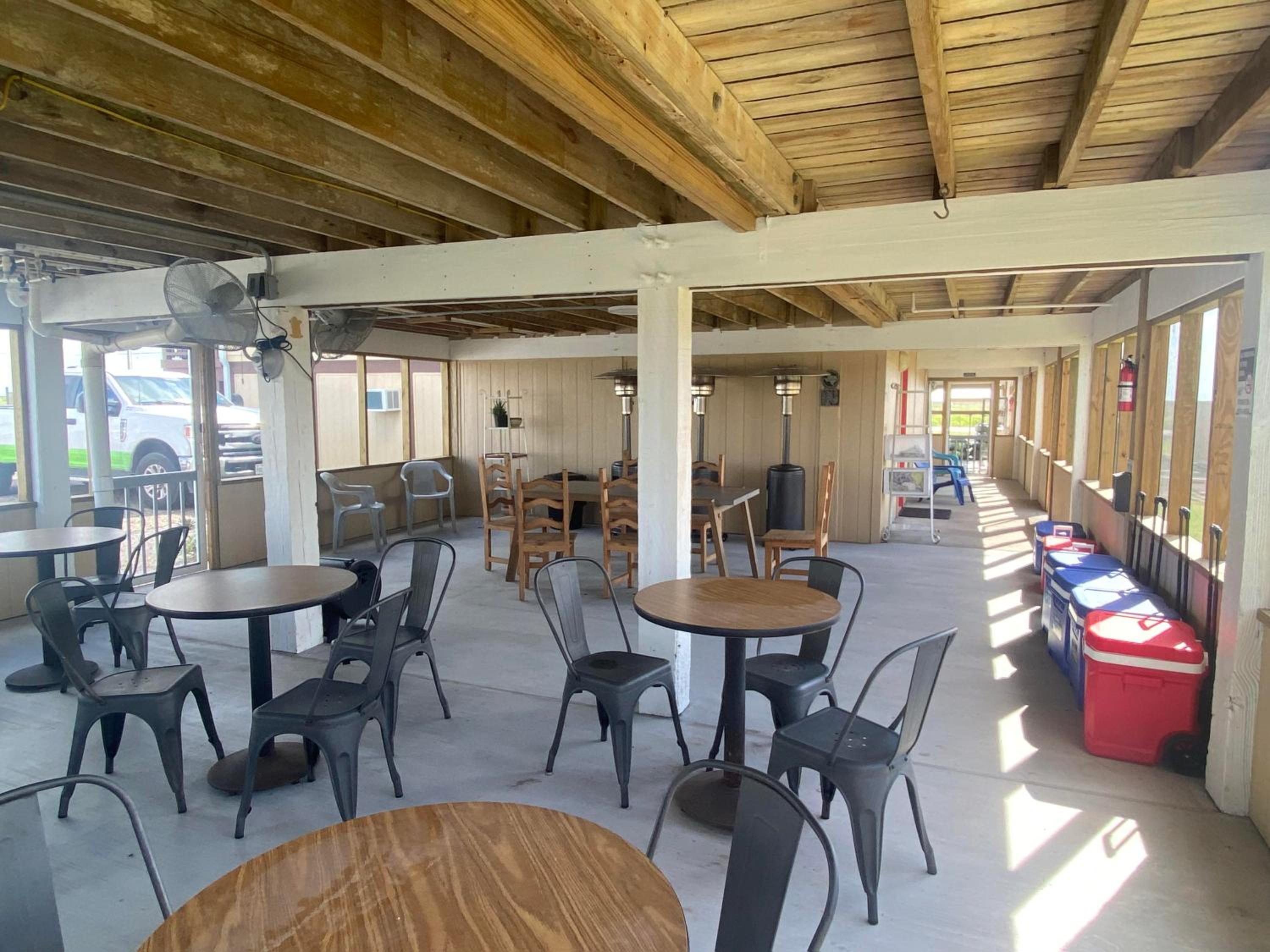 Fish Tail Inn