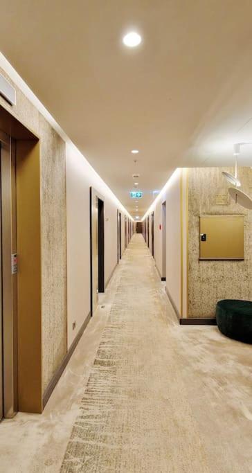 3Emerald Residence -FreeGym Sauna Home view 2