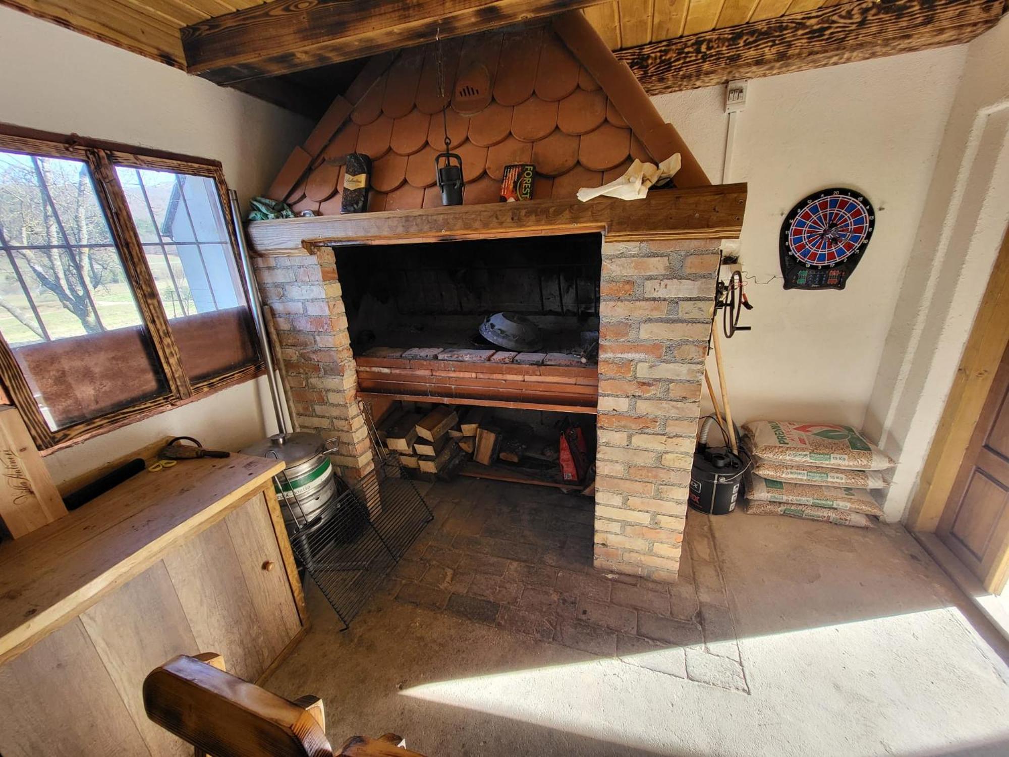 Photo 18