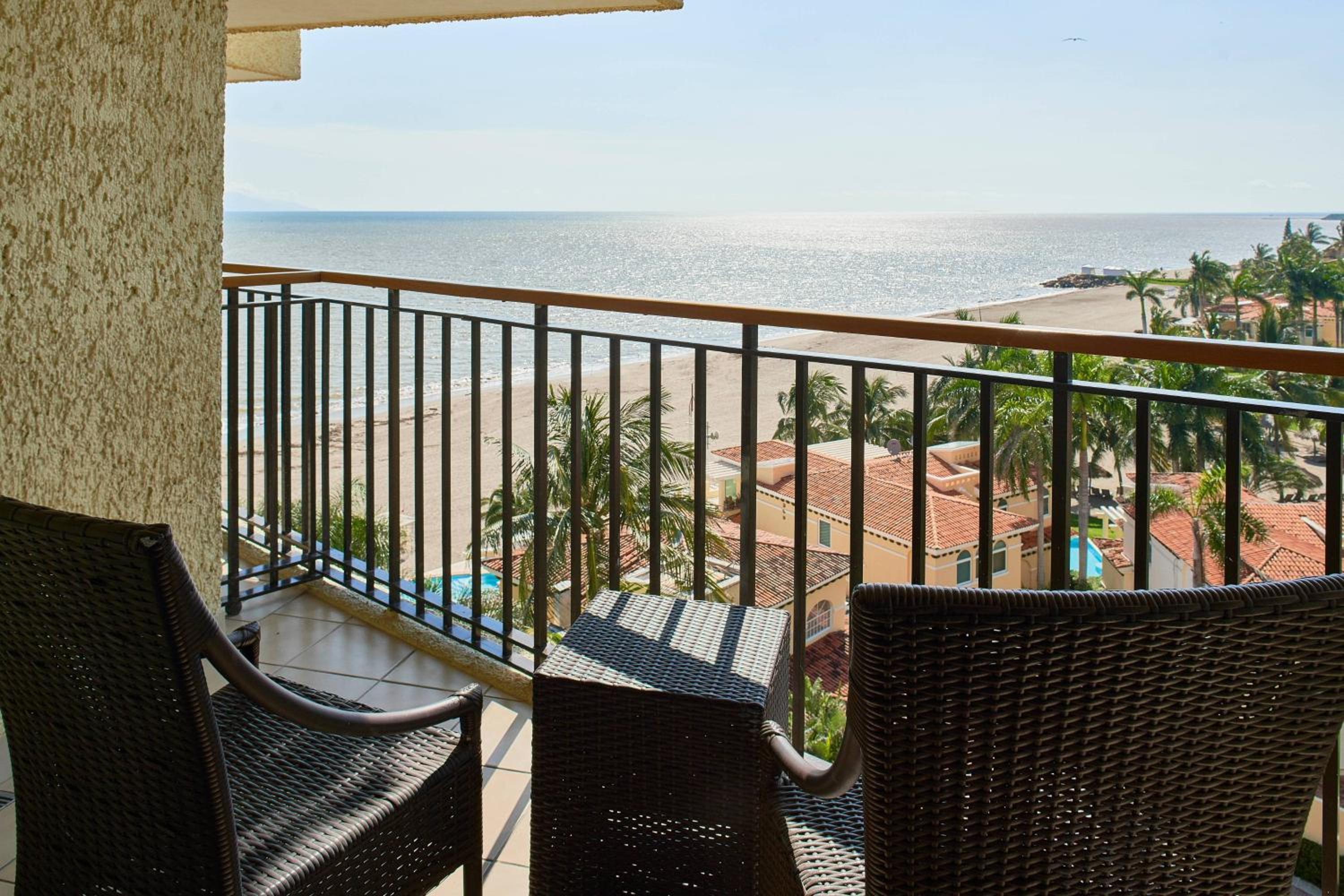 Puerto Vallarta Vacations - Marriott Puerto Vallarta Resort  Spa - Property Image 8