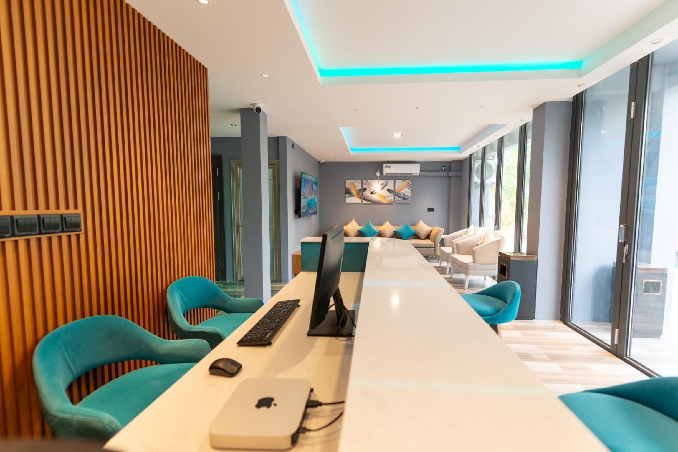 FUNPLACE BEACH photo 3