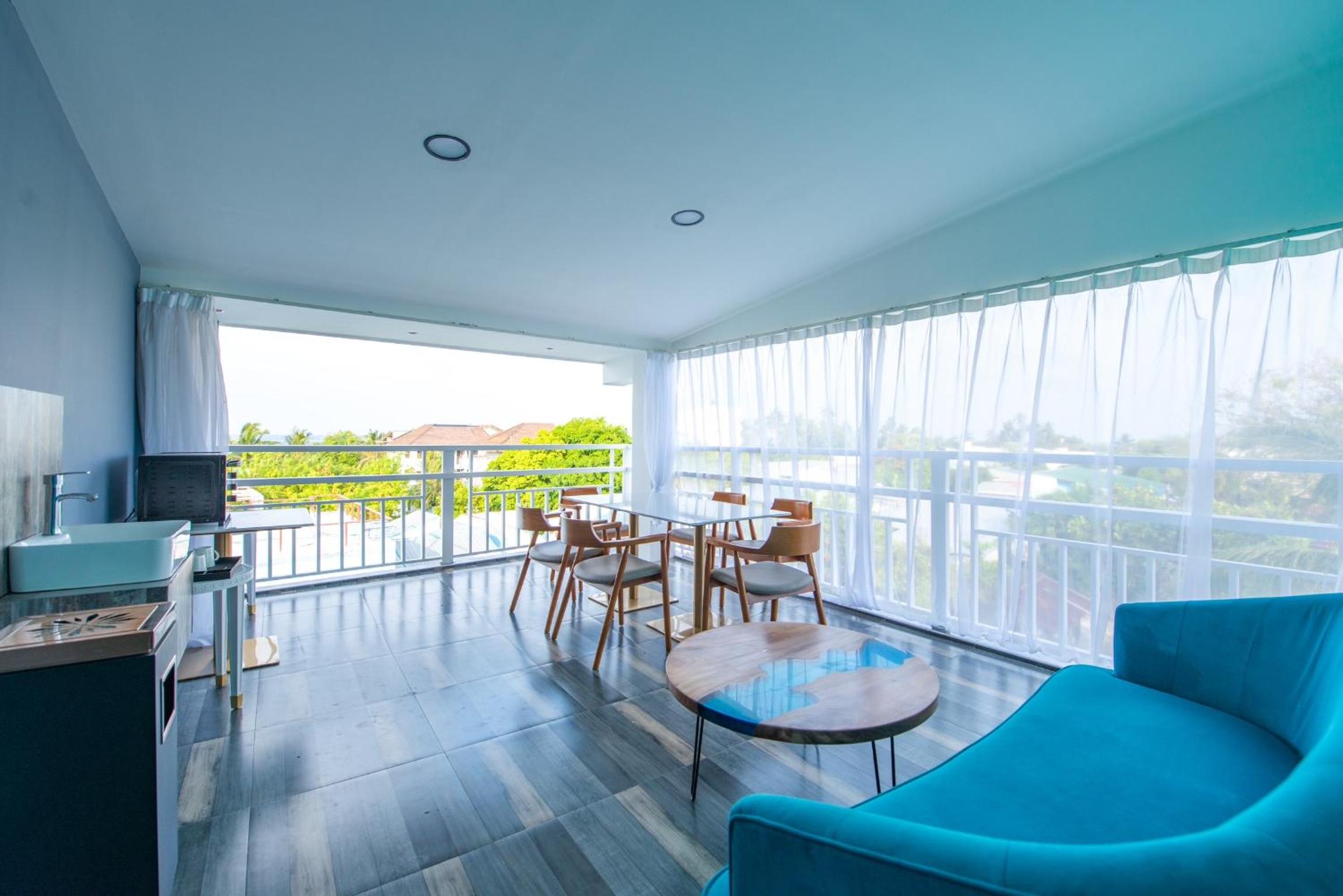 balance & terrace