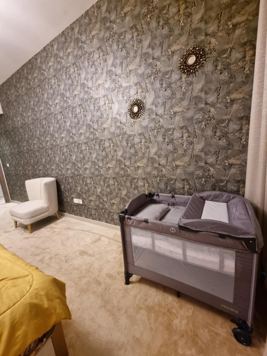 LUXURY 2 Bedroom Apartment in GATEWAY Residence