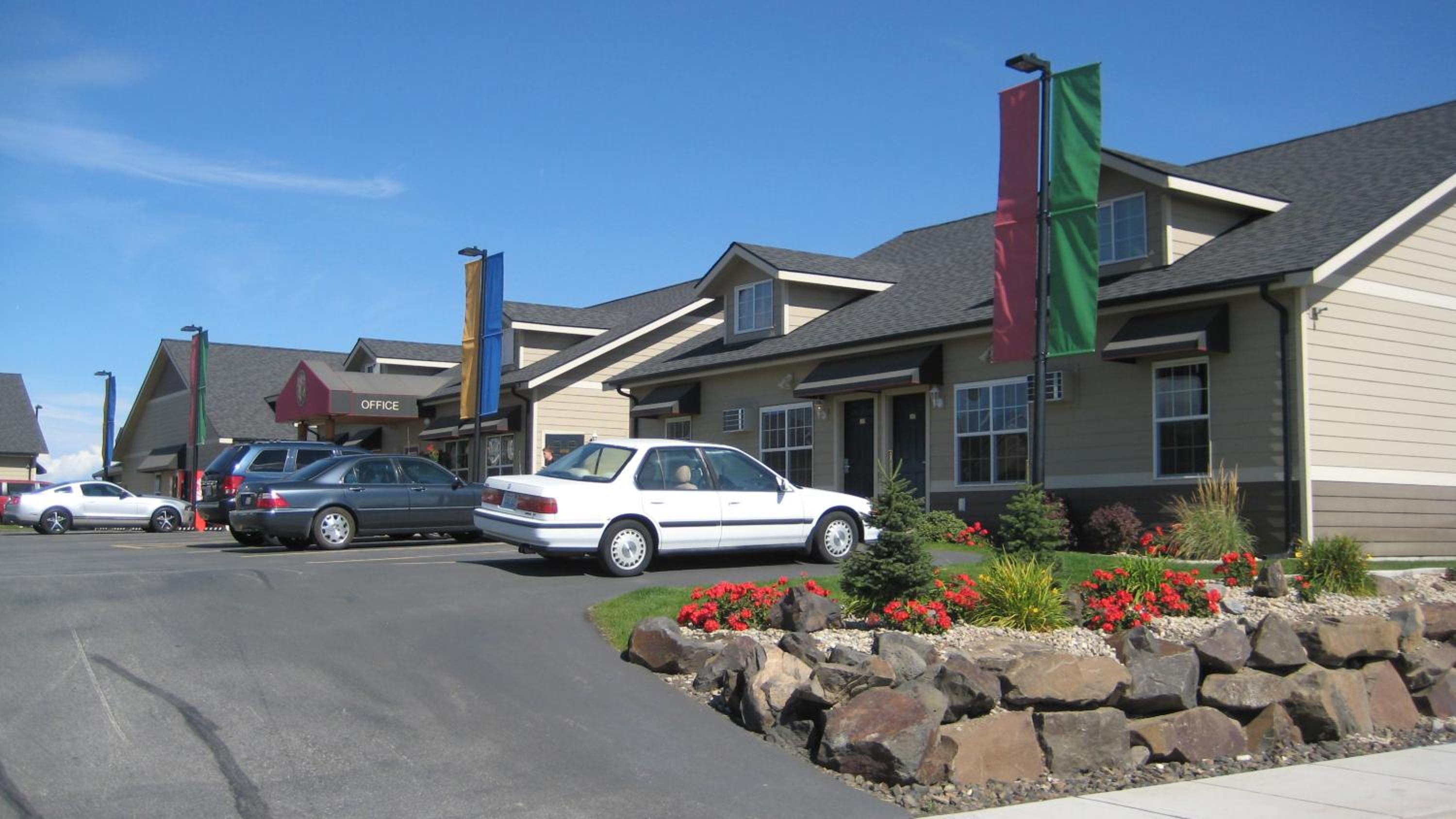 Stratford Suites Spokane Airport view 5