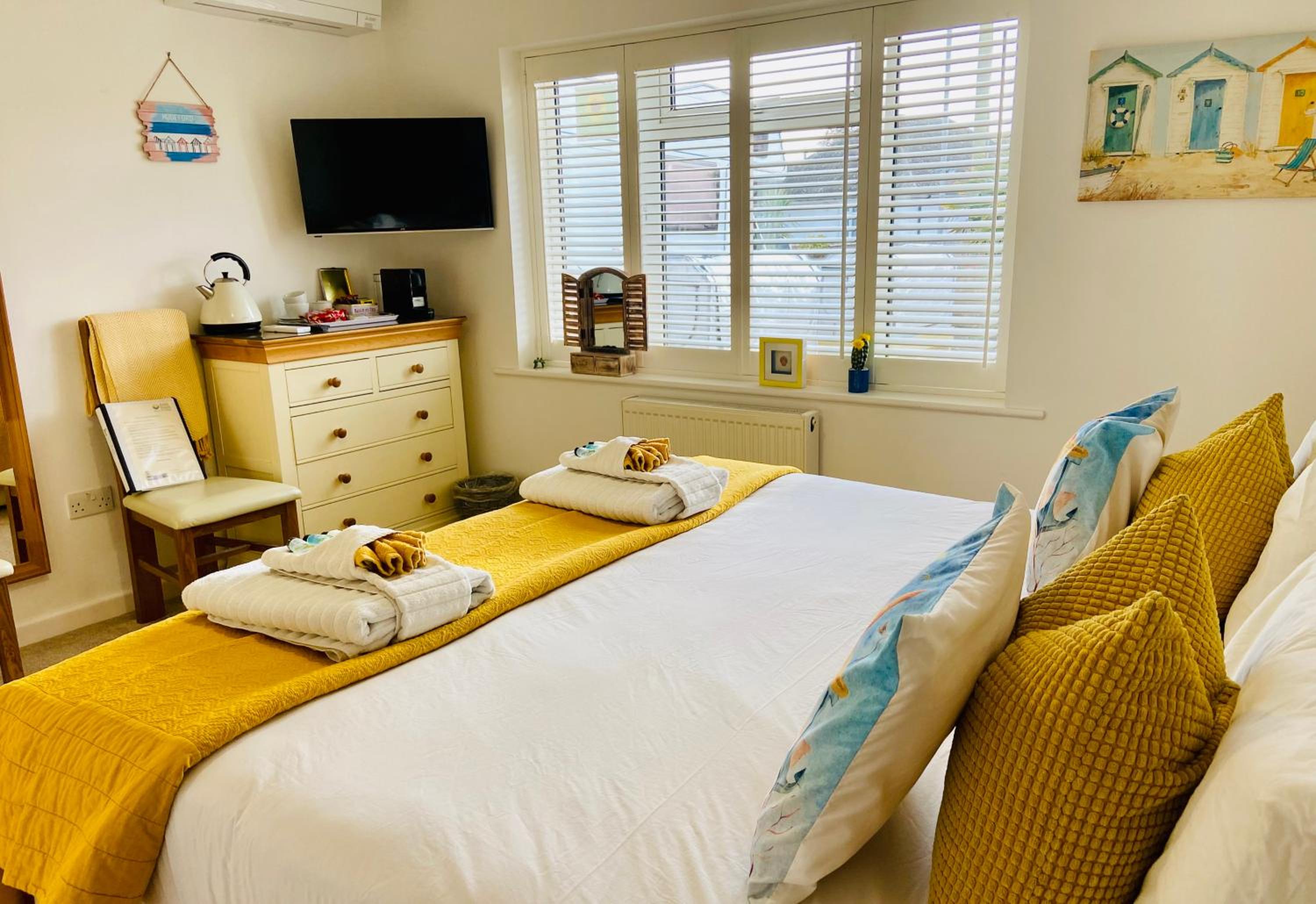 Avon Beach Bed & Breakfast