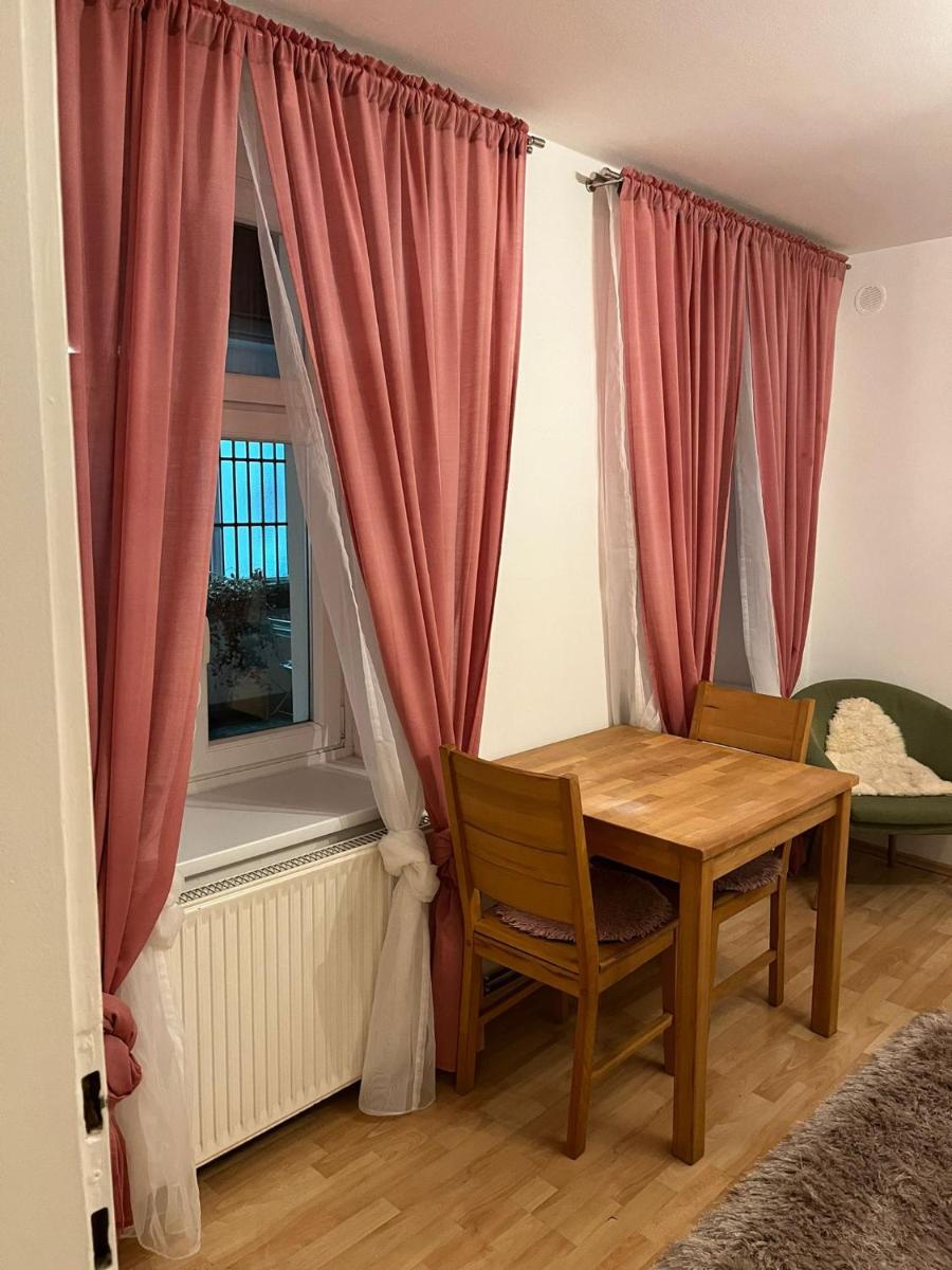 Holiday & Business Apartments 1150 Vienna