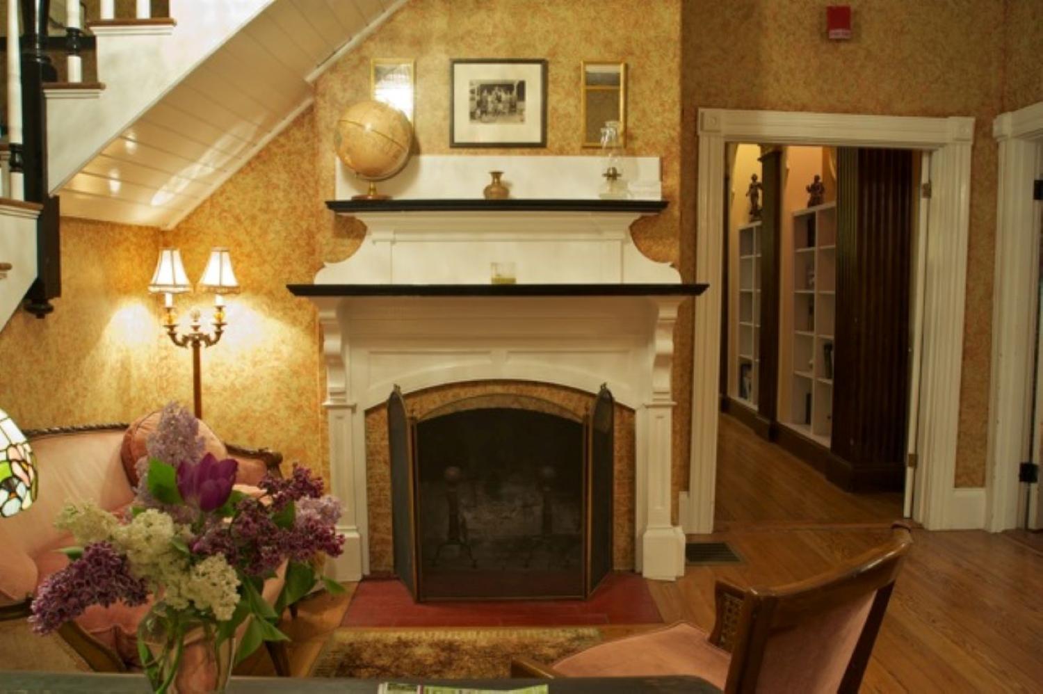 Central House Inn