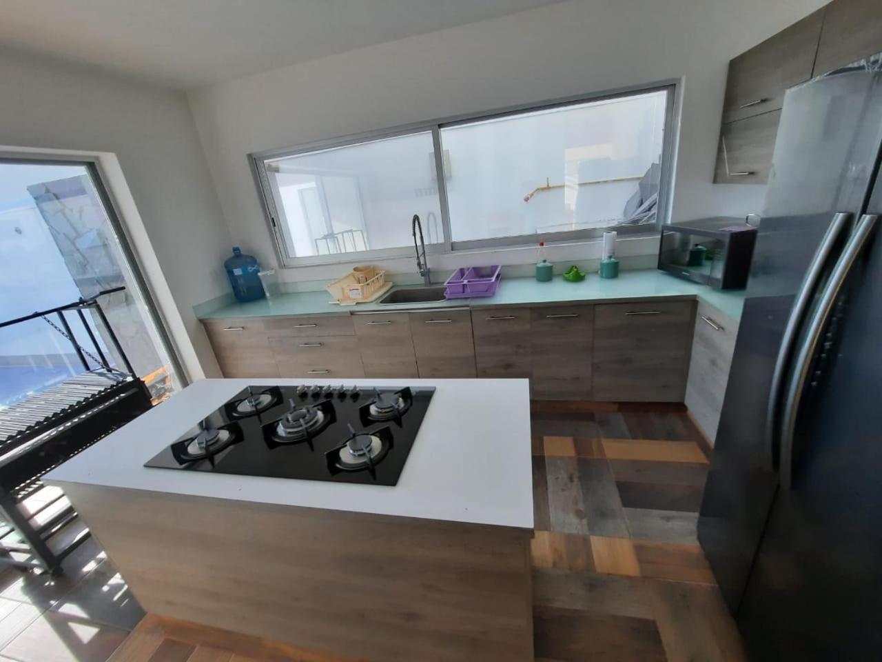 Casa entera en exclusiva privada view 3