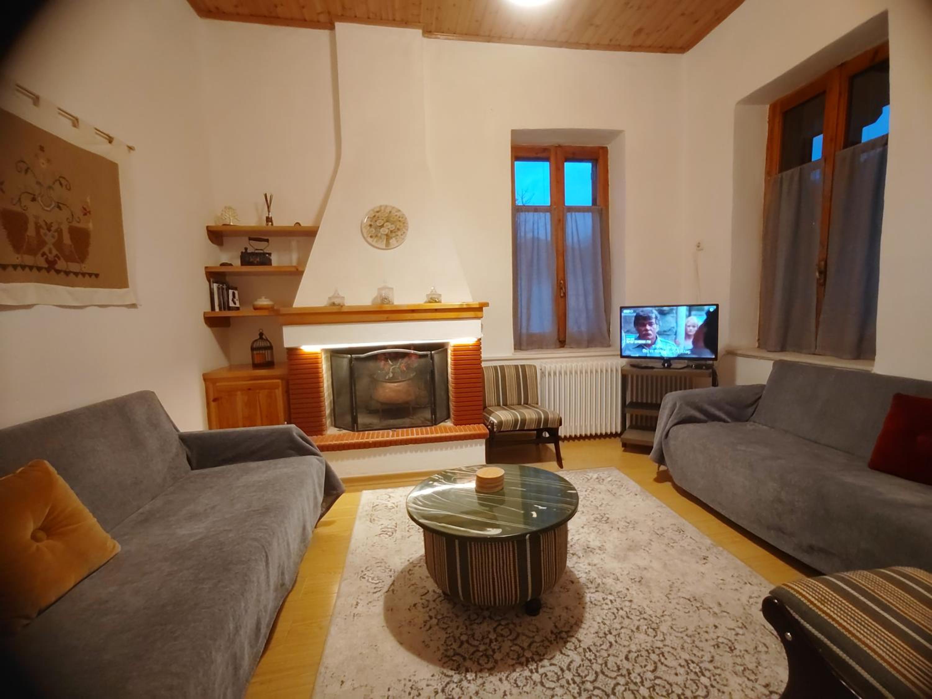 1935 home view 3
