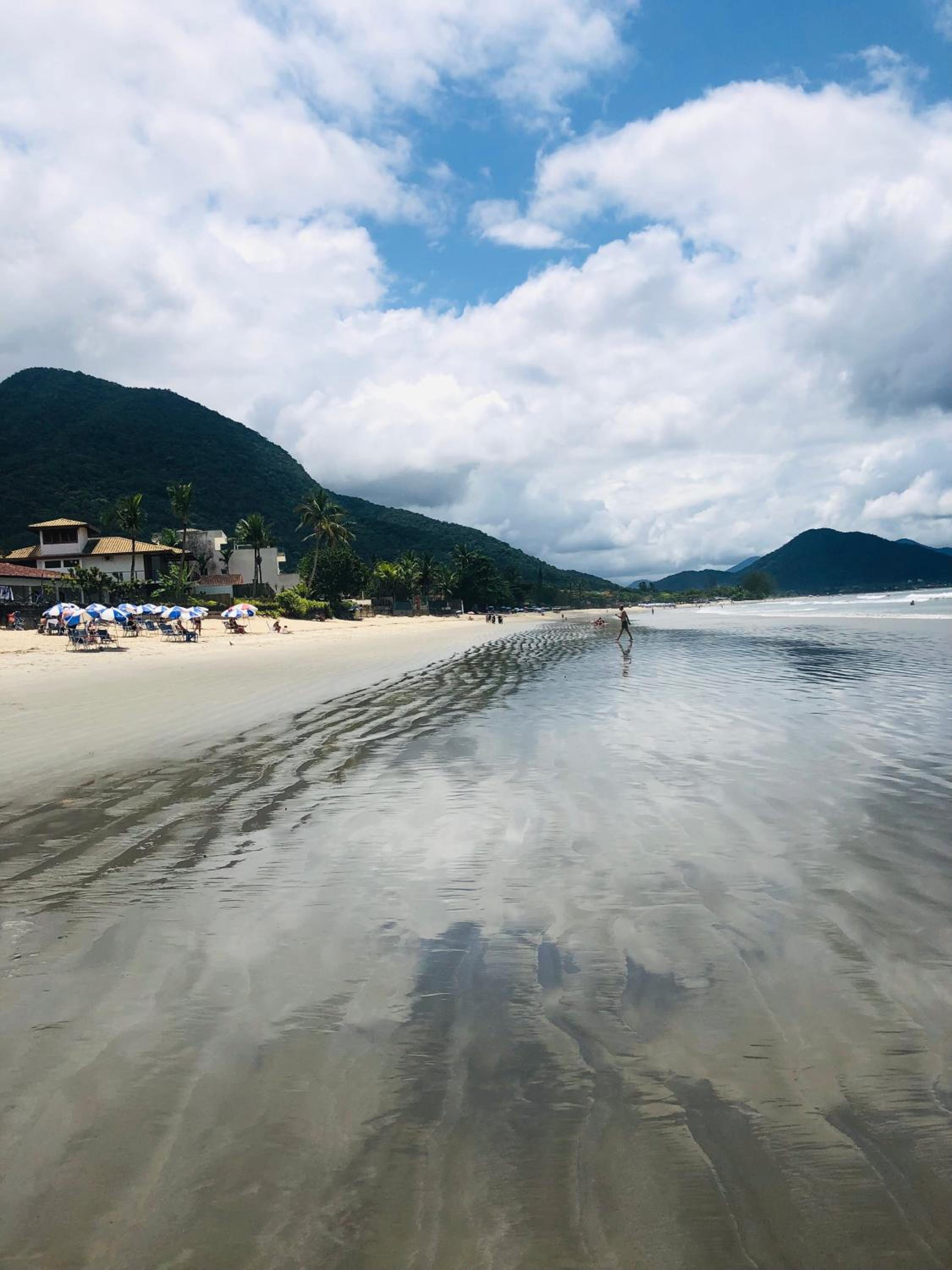 casa em Ubatuba à 100 metros da praia