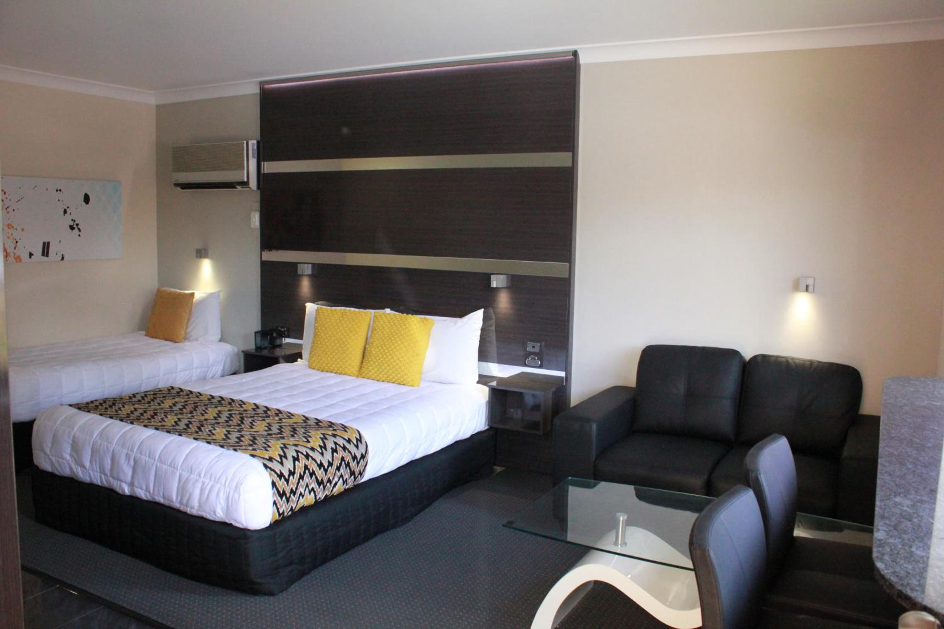 Abbey Motor Inn