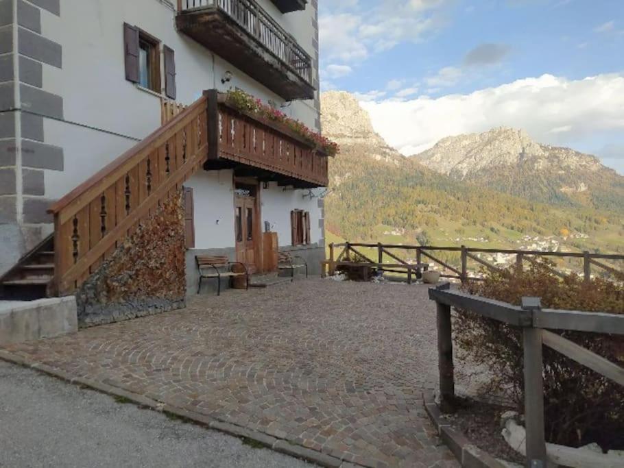 Dolomia