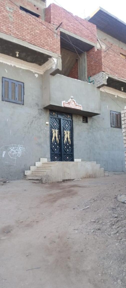 West aswan