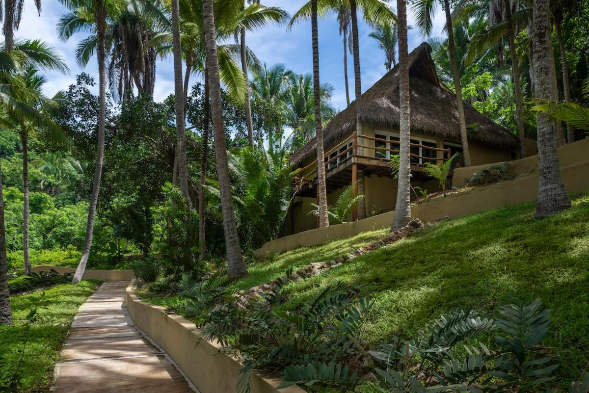 Hotel Punta Monterrey - Image 1