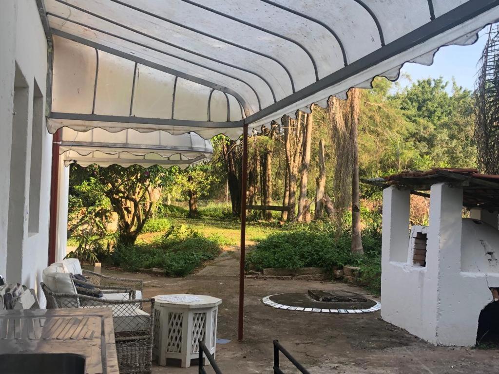 Casa na Serra - em meio à um bosque c Ofurô aquecido