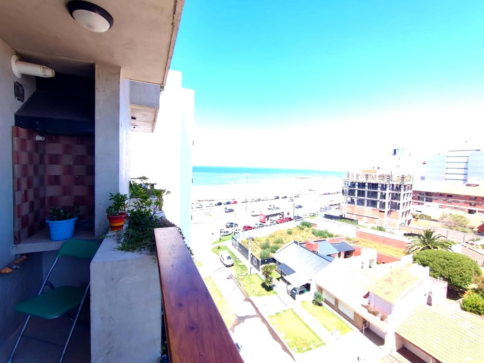 Semipiso Casaverde,con doble vista al mar, frente a la playa!con cochera y balcón terraza