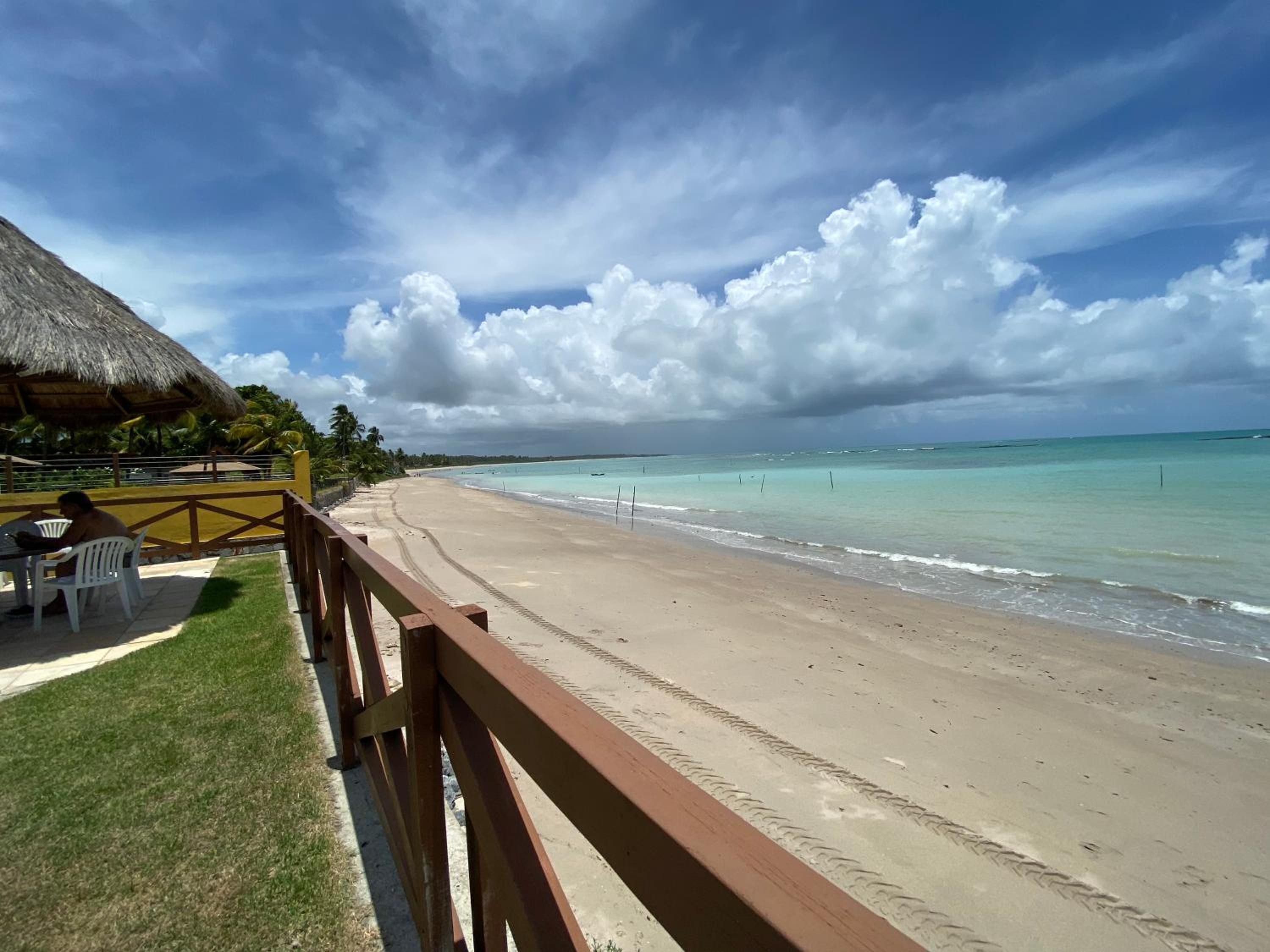 Casa à Beira Mar, piscina e 4 suítes na praia de Ipioca-Maceió-AL - Vila Ipioca