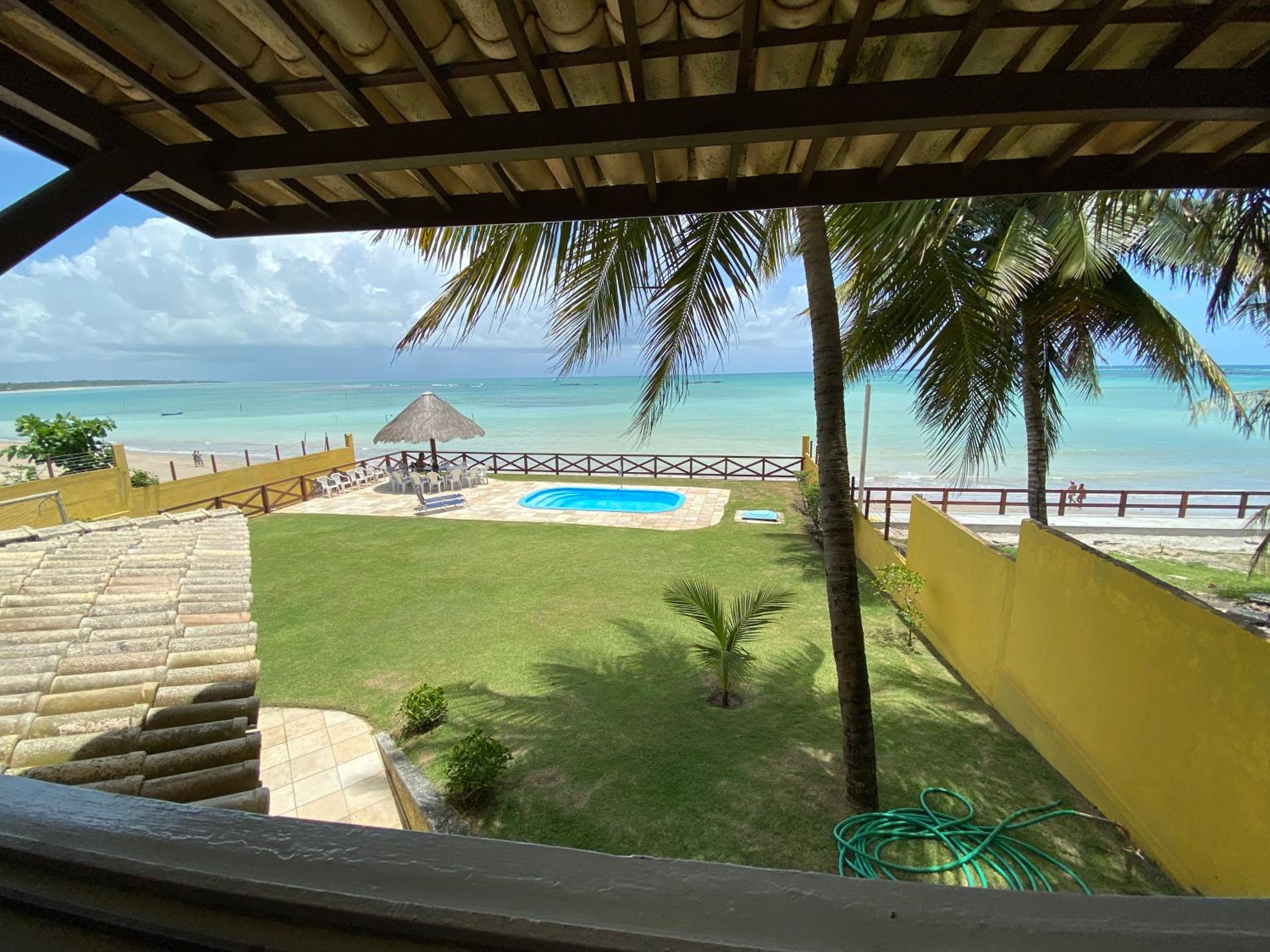 Casa à Beira Mar, piscina e 4 suítes na praia de Ipioca-Maceió-AL - Vila Ipioca